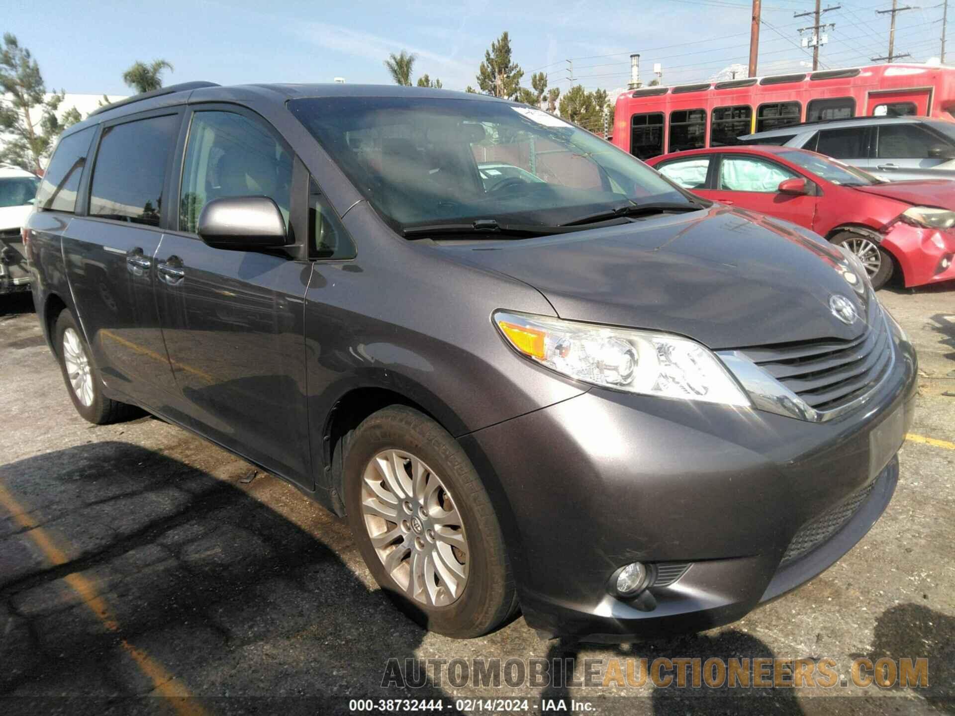 5TDYZ3DC6HS884369 TOYOTA SIENNA 2017