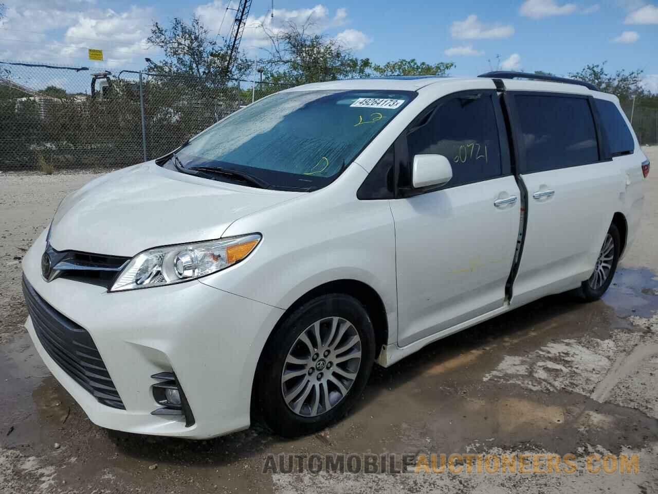 5TDYZ3DC6JS938128 TOYOTA SIENNA 2018