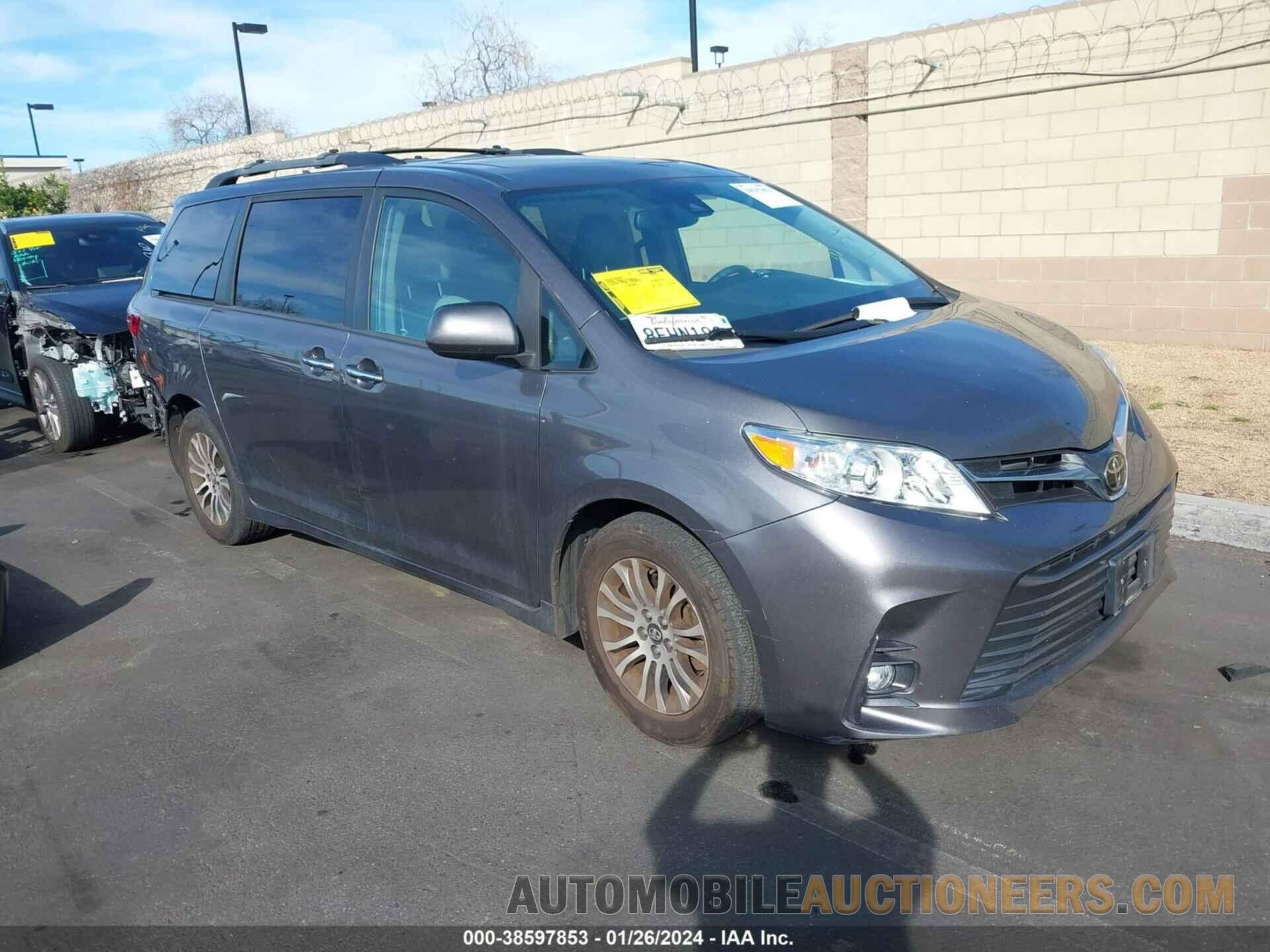 5TDYZ3DC6JS952367 TOYOTA SIENNA 2018