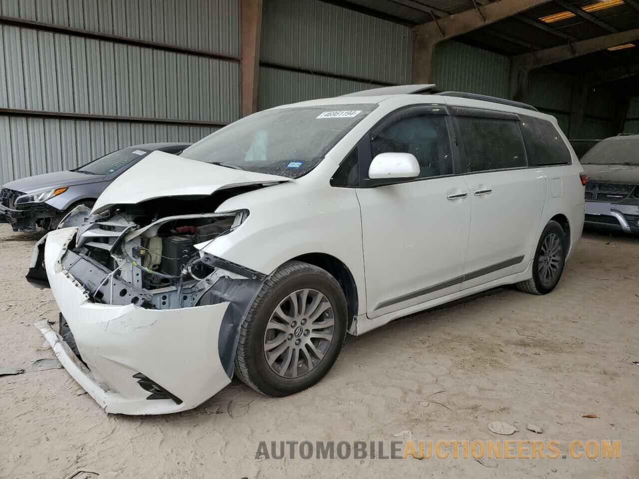 5TDYZ3DC6JS957729 TOYOTA All Models 2018