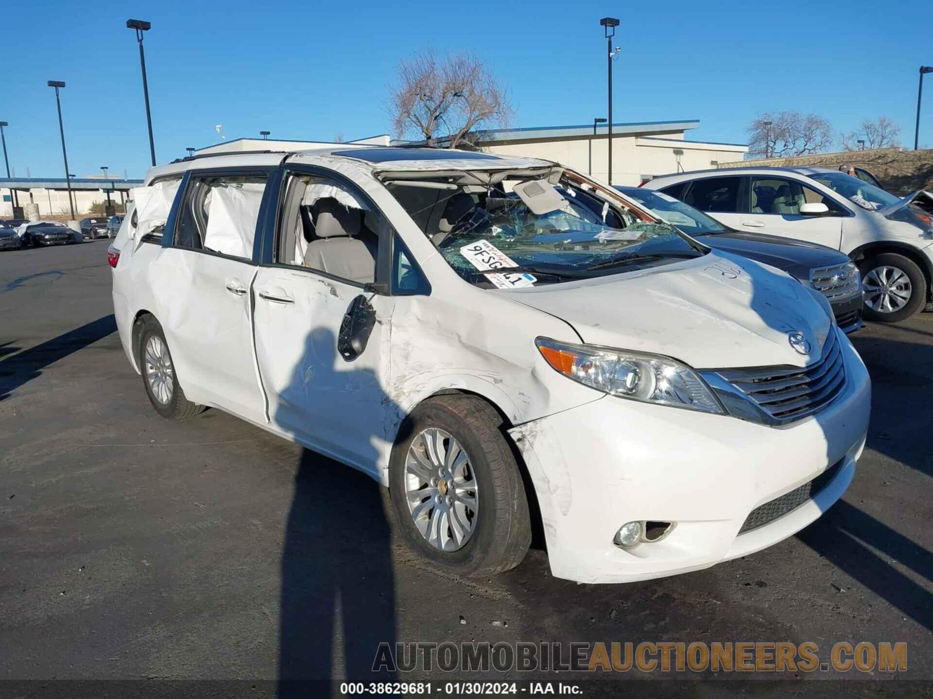 5TDYZ3DC7HS819529 TOYOTA SIENNA 2017