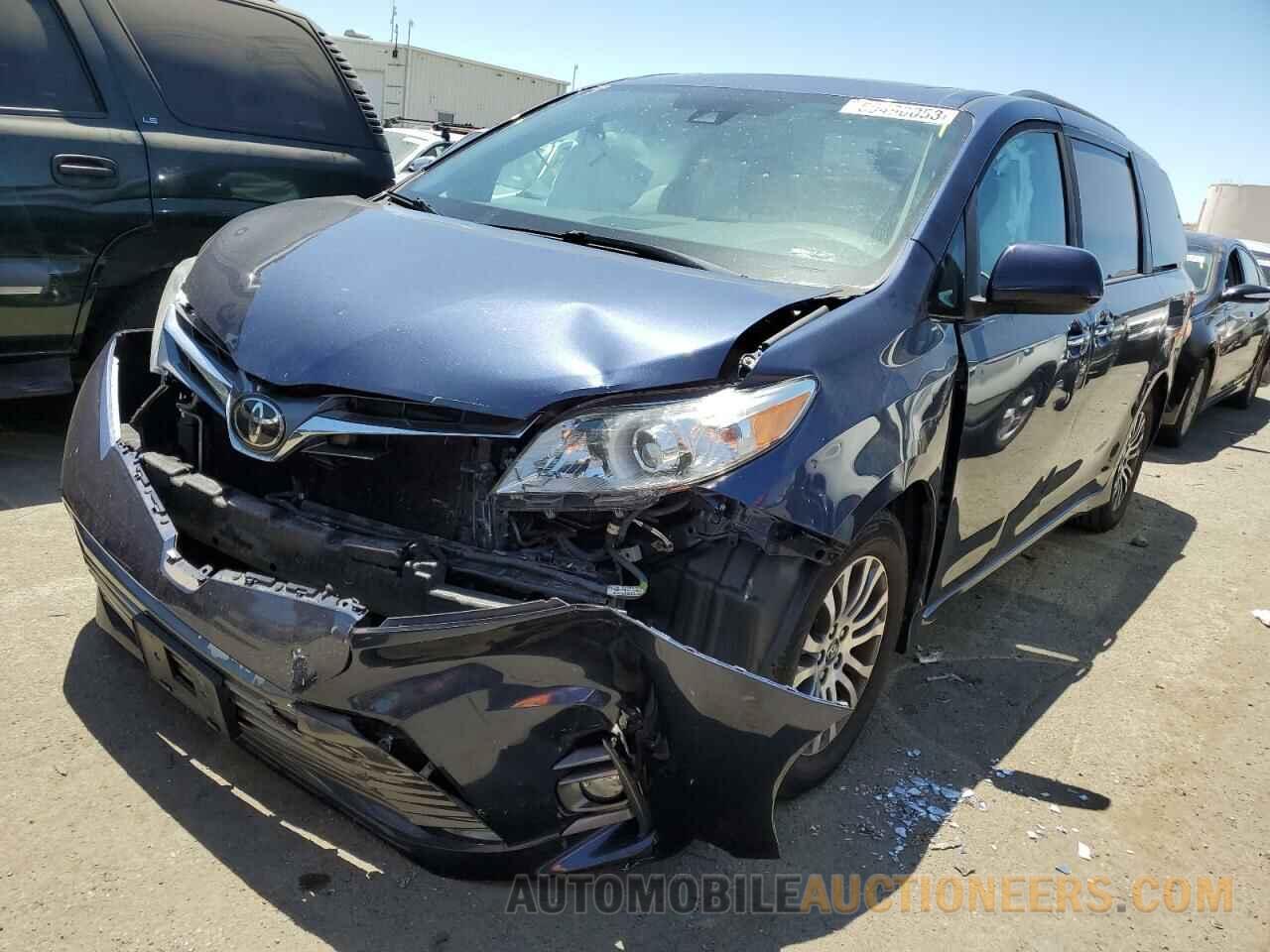 5TDYZ3DC7JS943578 TOYOTA All Models 2018