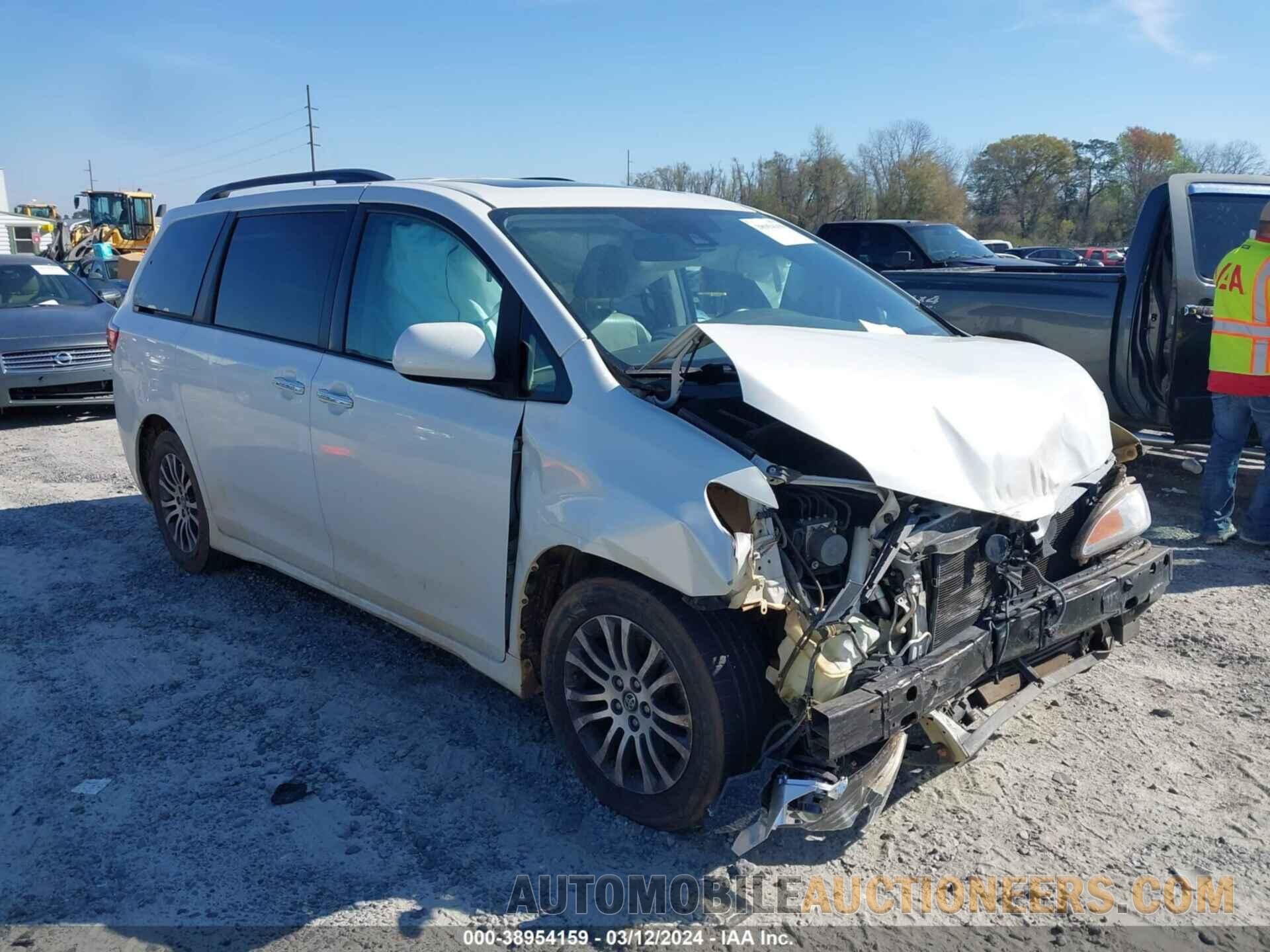 5TDYZ3DC7JS956248 TOYOTA SIENNA 2018