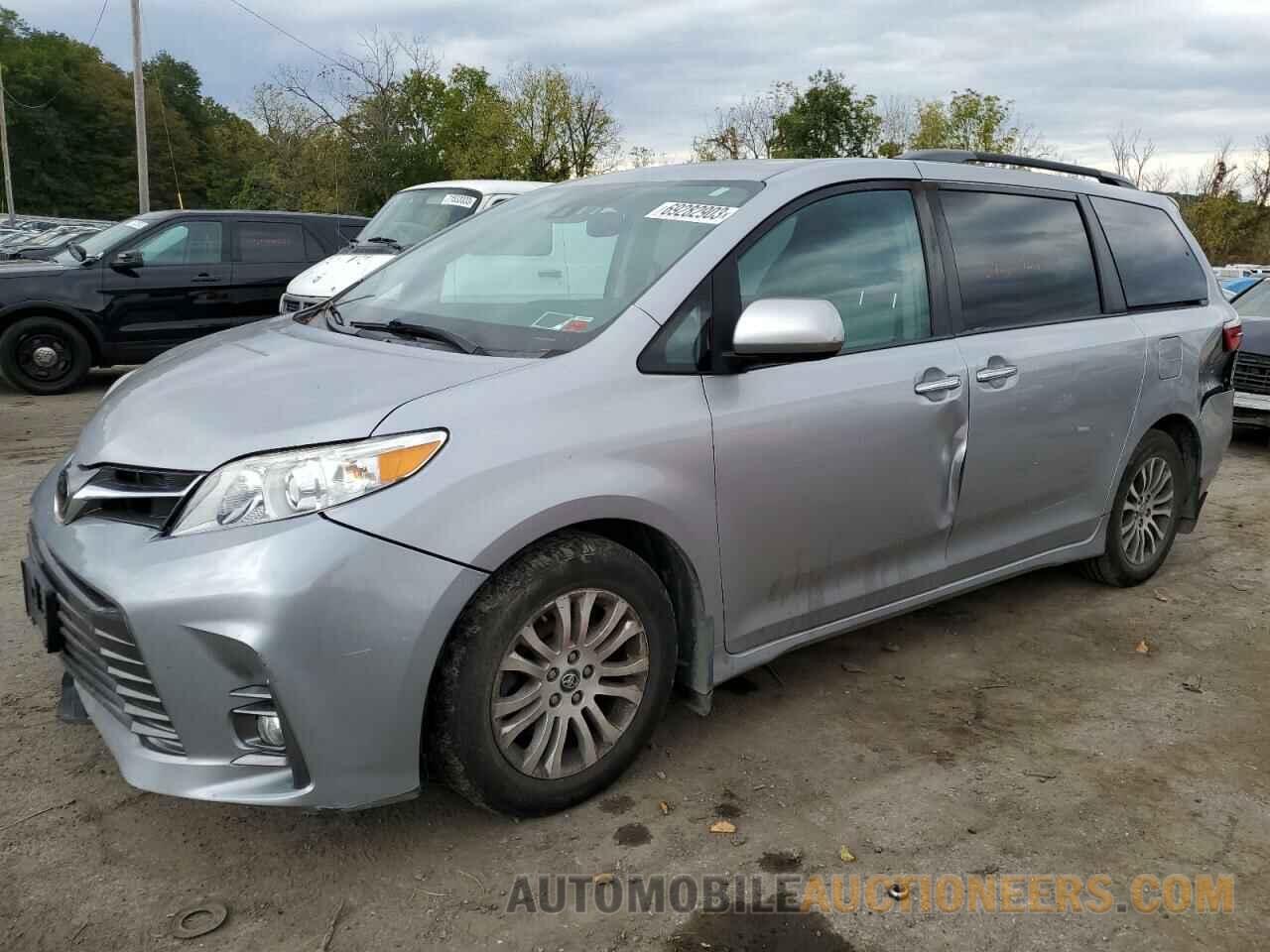 5TDYZ3DC7JS962647 TOYOTA All Models 2018