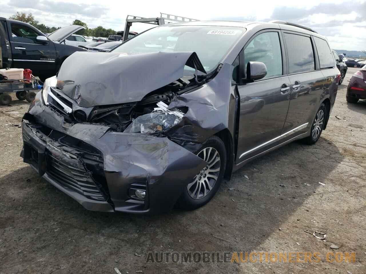 5TDYZ3DC7KS974069 TOYOTA All Models 2019