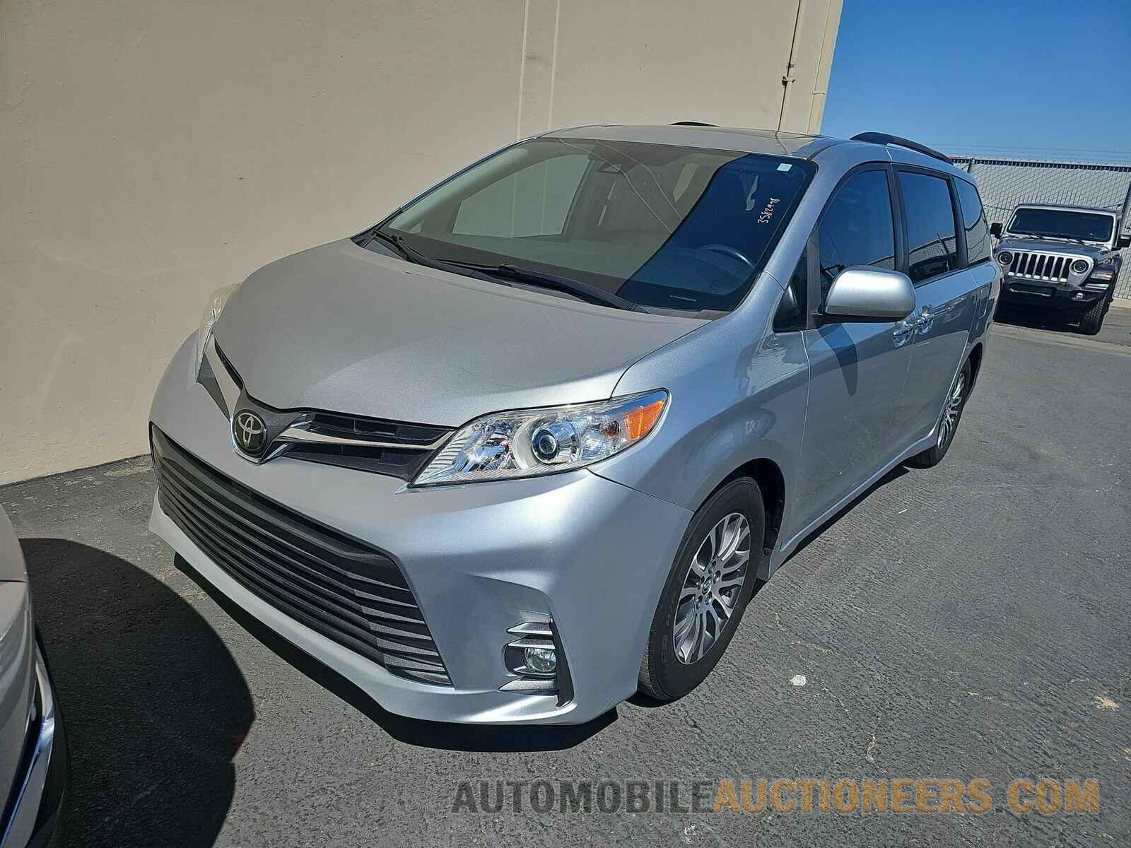 5TDYZ3DC7KS989199 Toyota Sienna 2019