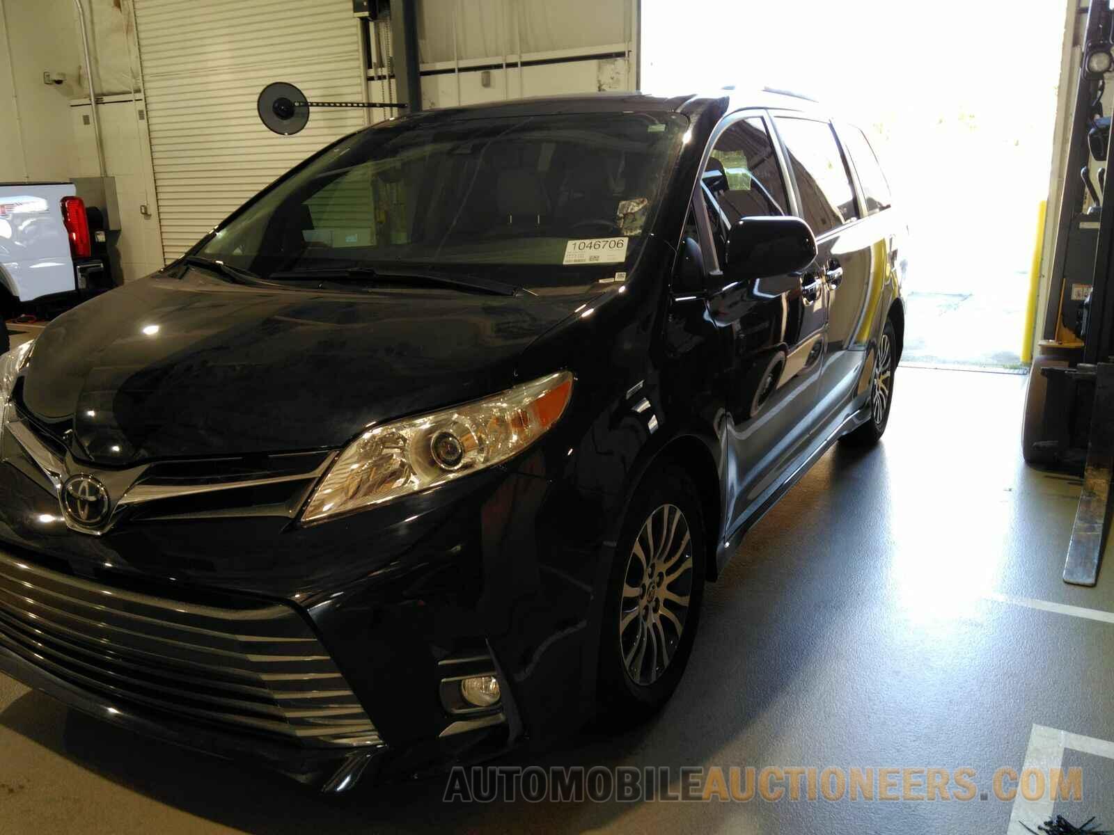 5TDYZ3DC7LS071969 Toyota Sienna 2020