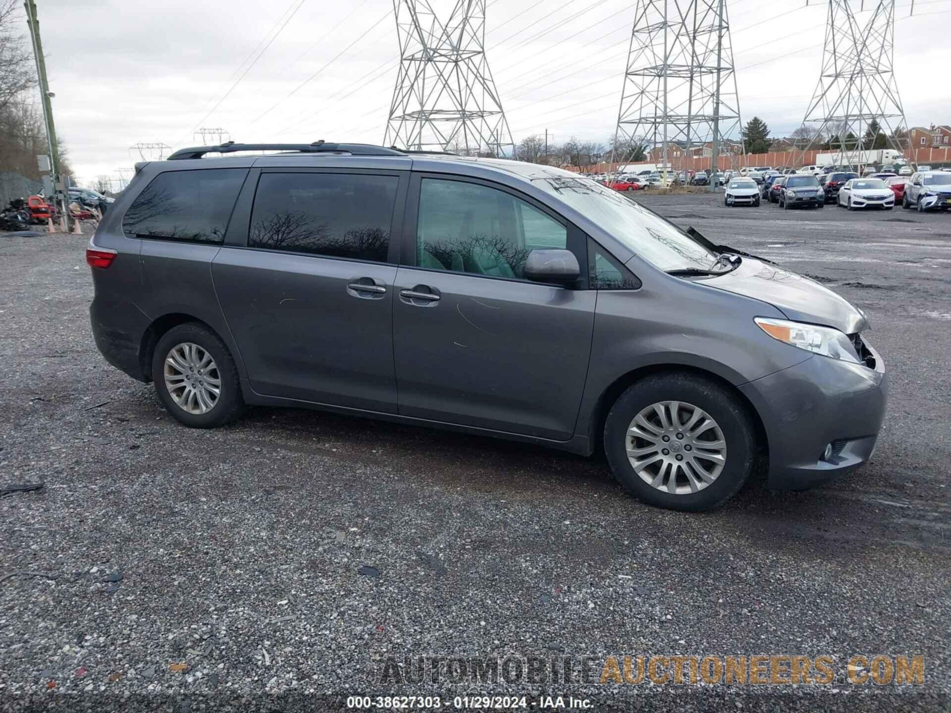 5TDYZ3DC8HS847582 TOYOTA SIENNA 2017