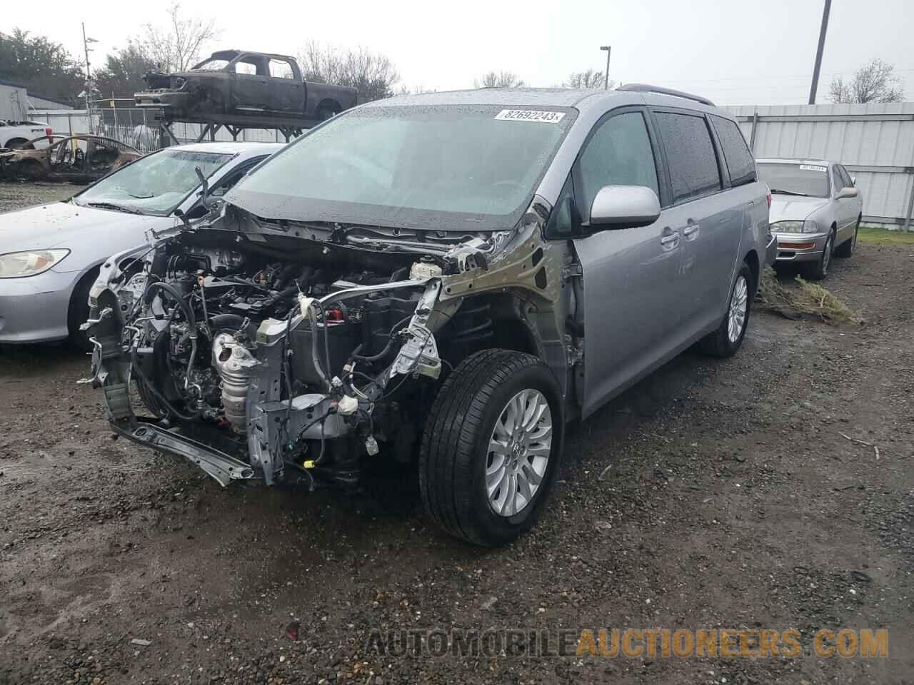 5TDYZ3DC8HS850417 TOYOTA All Models 2017