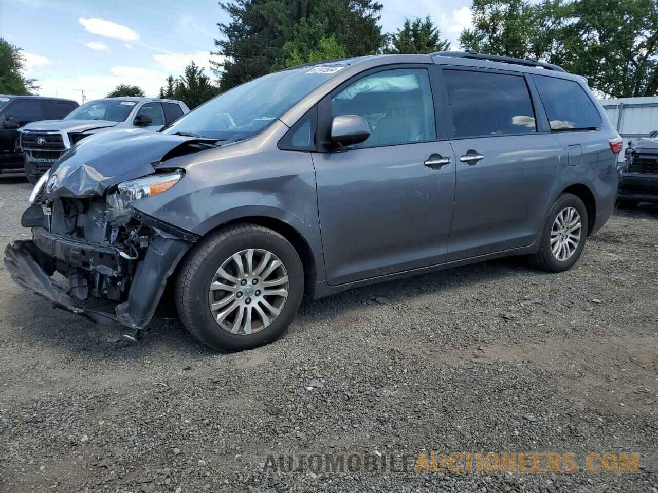 5TDYZ3DC8HS855844 TOYOTA All Models 2017