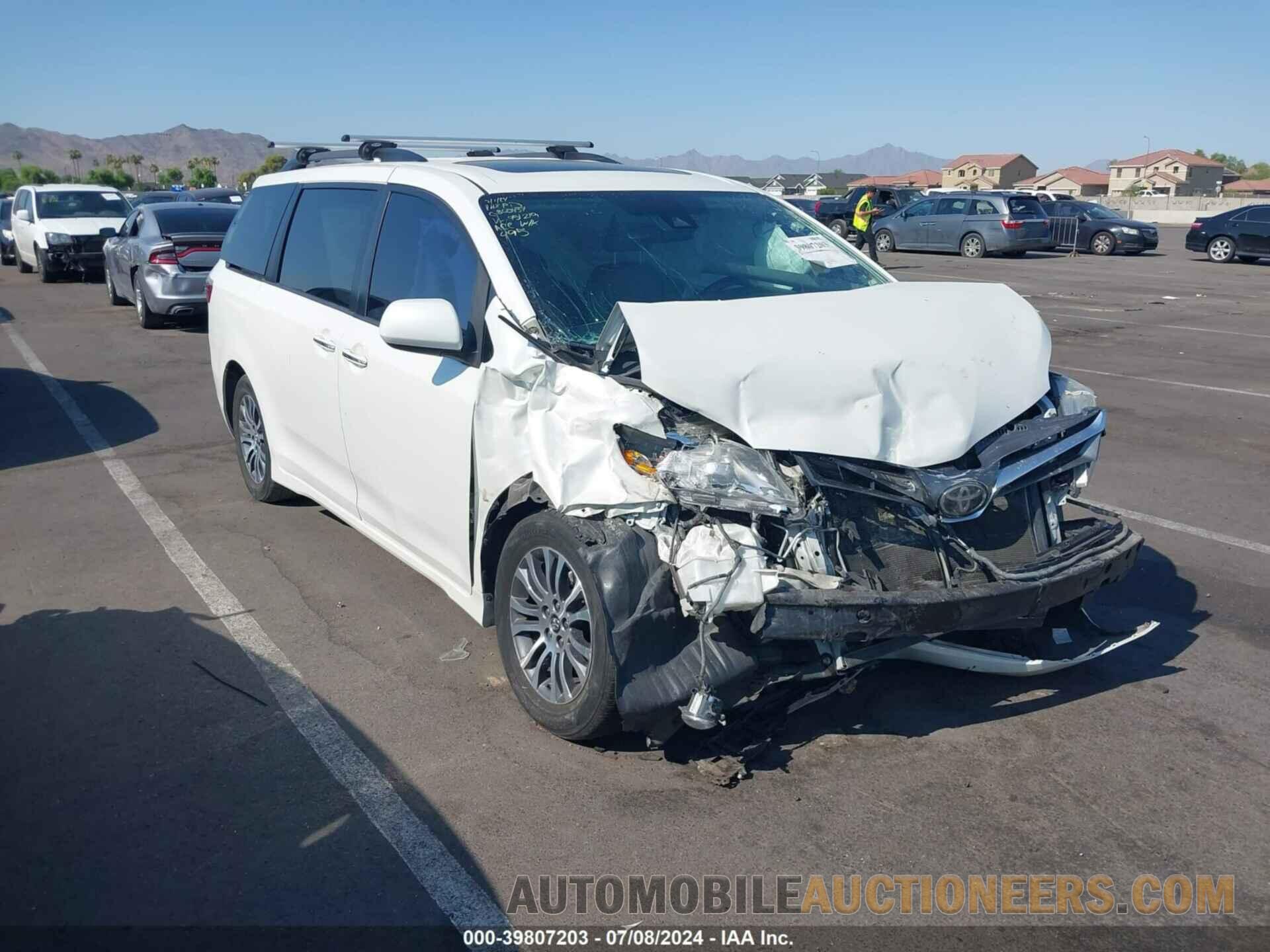 5TDYZ3DC8JS951219 TOYOTA SIENNA 2018