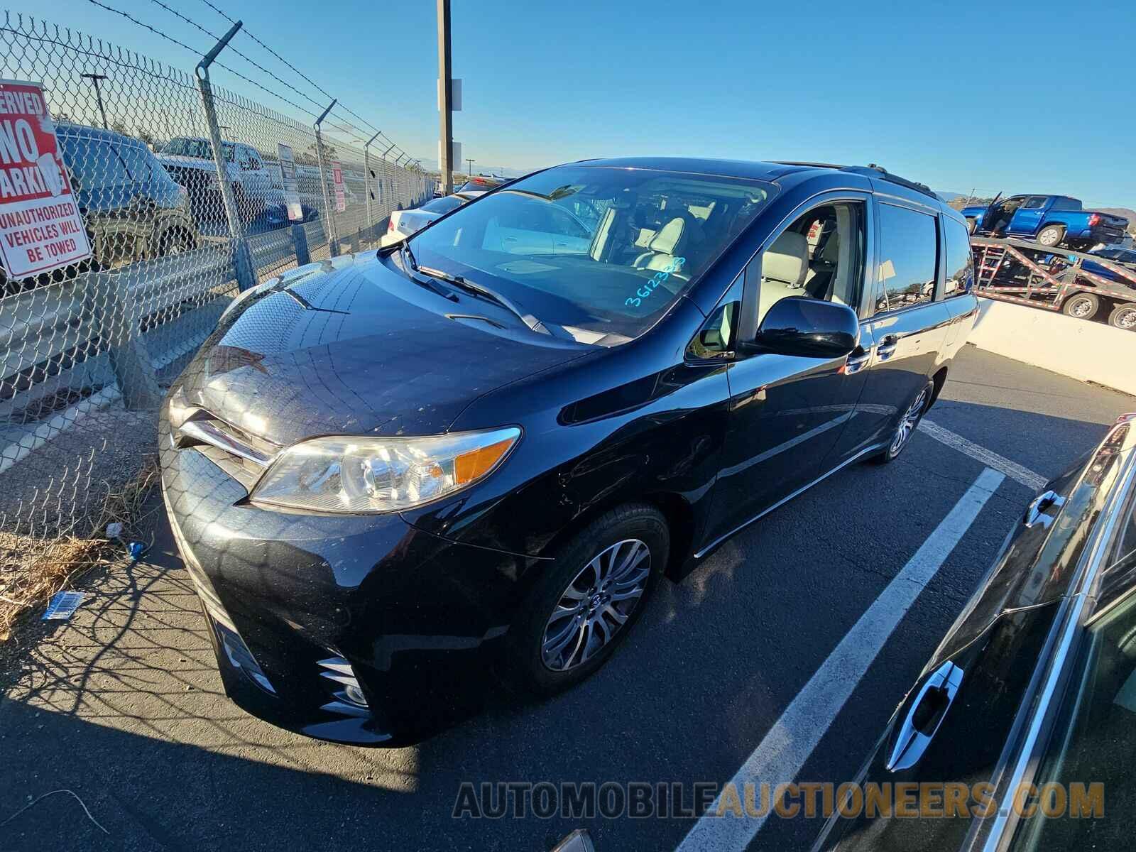 5TDYZ3DC8KS996291 Toyota Sienna 2019