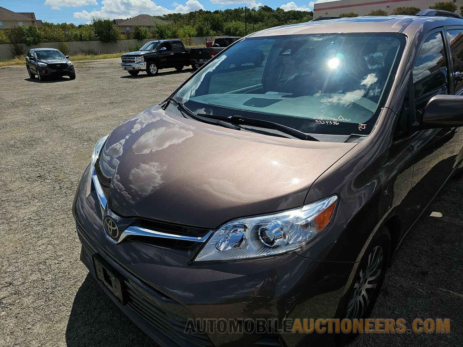 5TDYZ3DC8LS078638 Toyota Sienna 2020