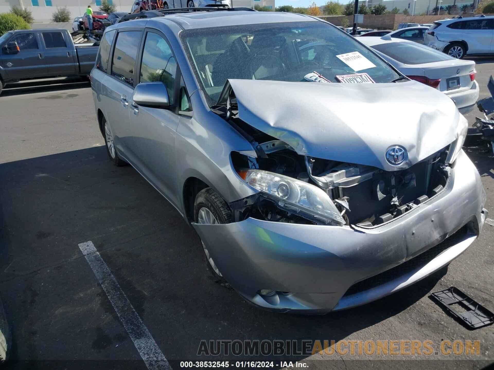 5TDYZ3DC9HS769149 TOYOTA SIENNA 2017