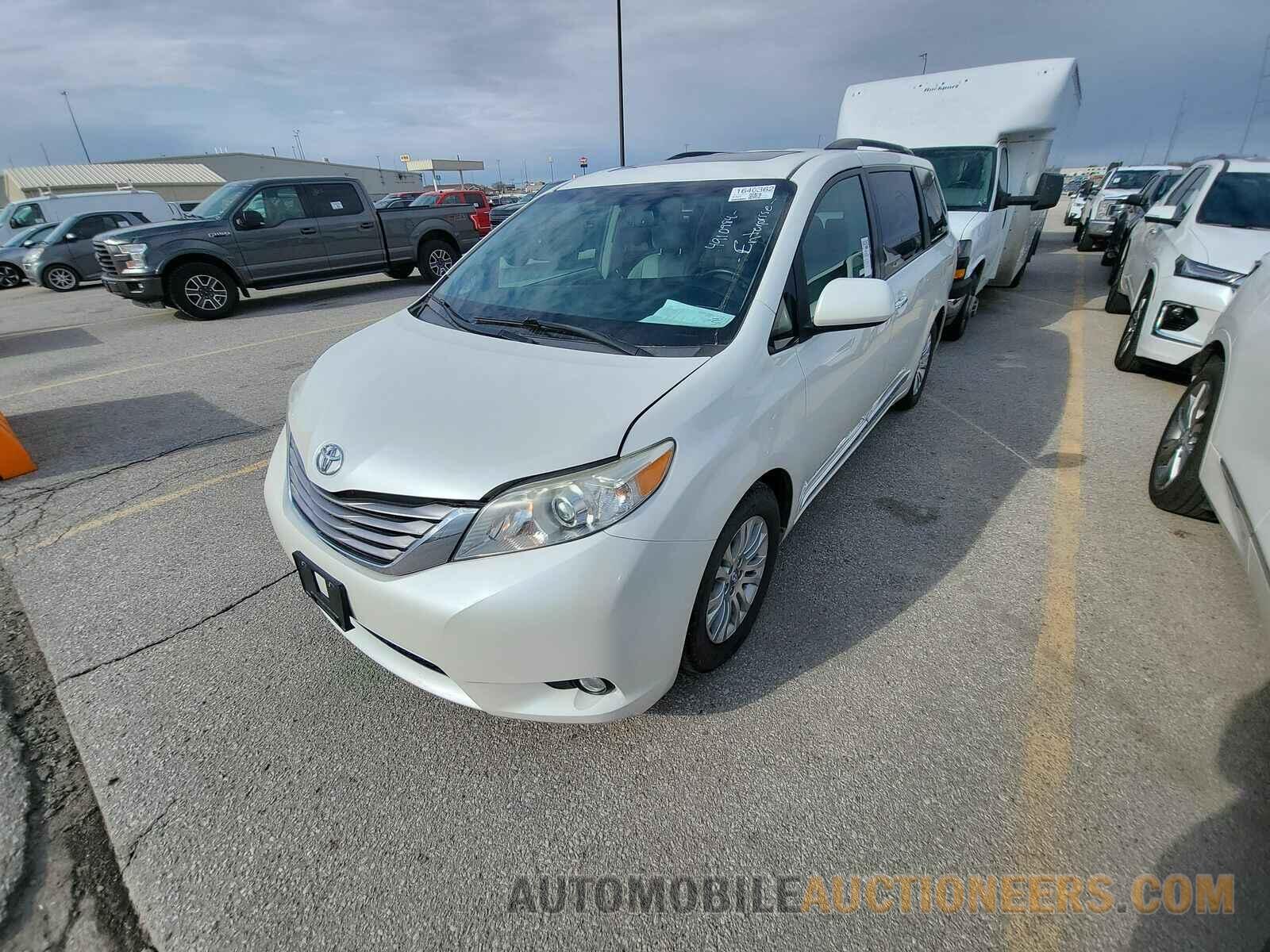 5TDYZ3DC9HS790518 Toyota Sienna 2017