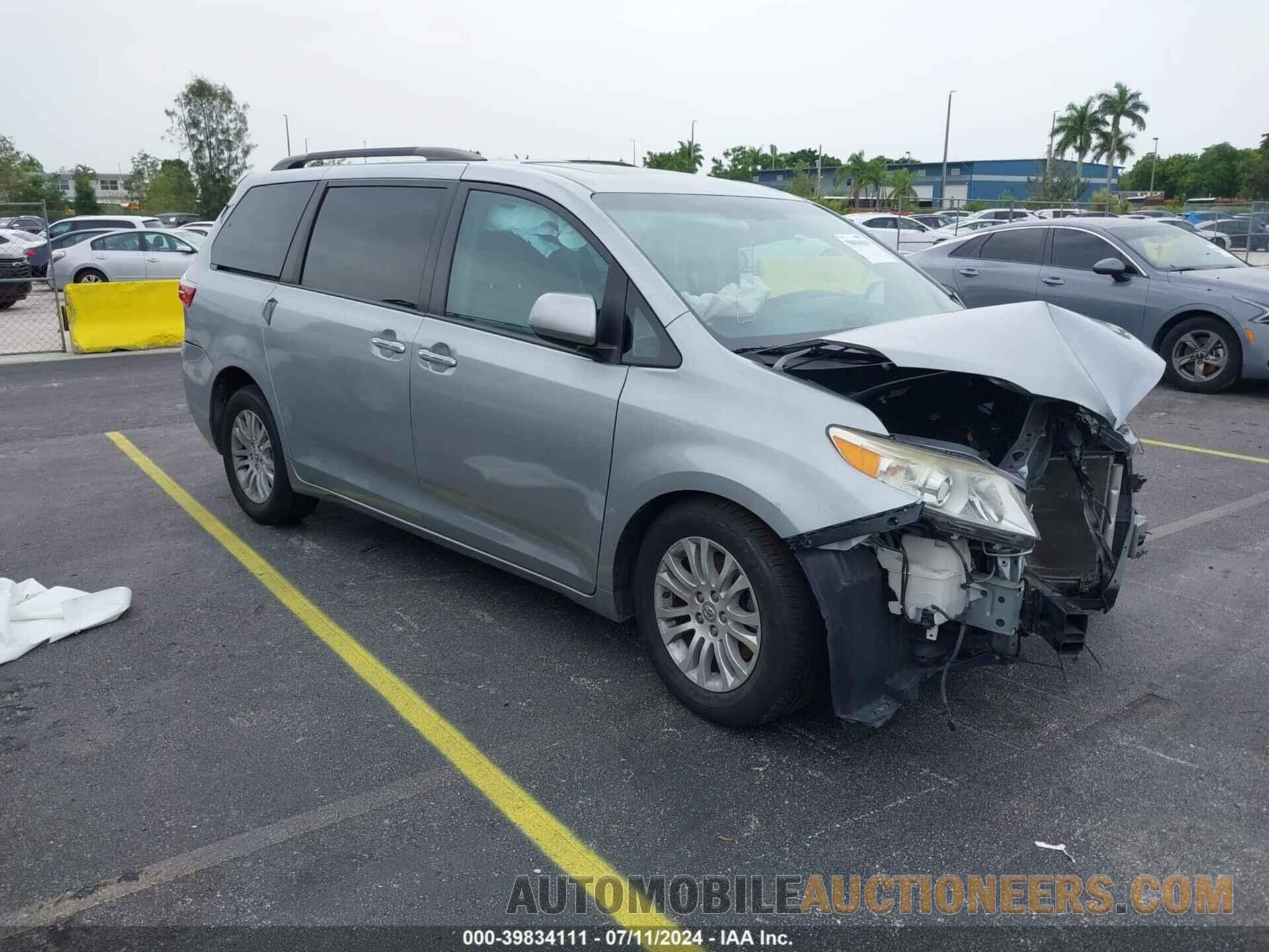 5TDYZ3DC9HS835909 TOYOTA SIENNA 2017