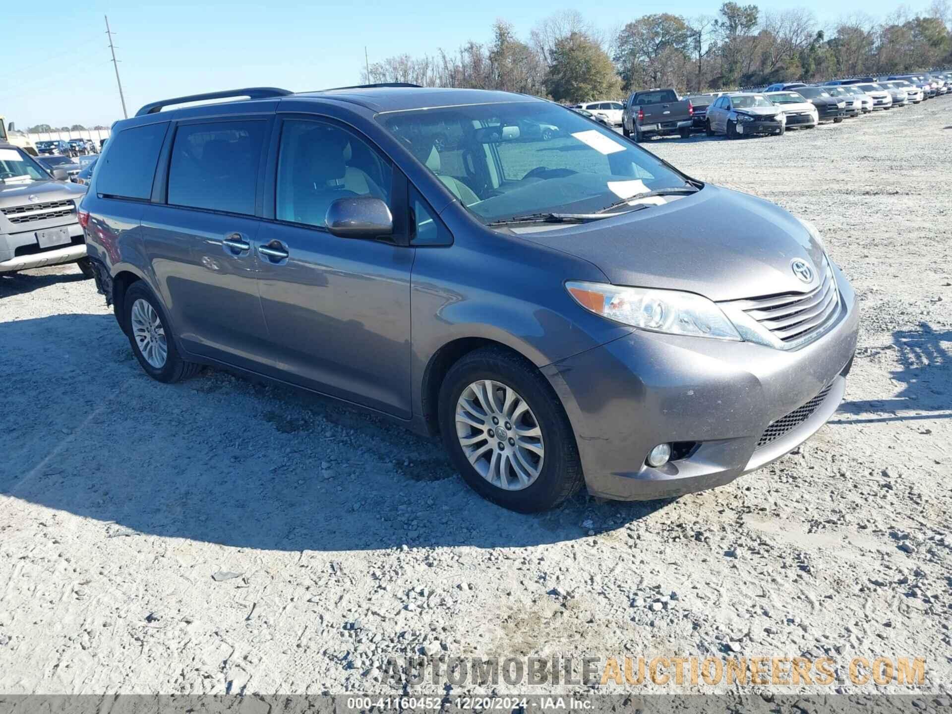 5TDYZ3DC9HS884432 TOYOTA SIENNA 2017