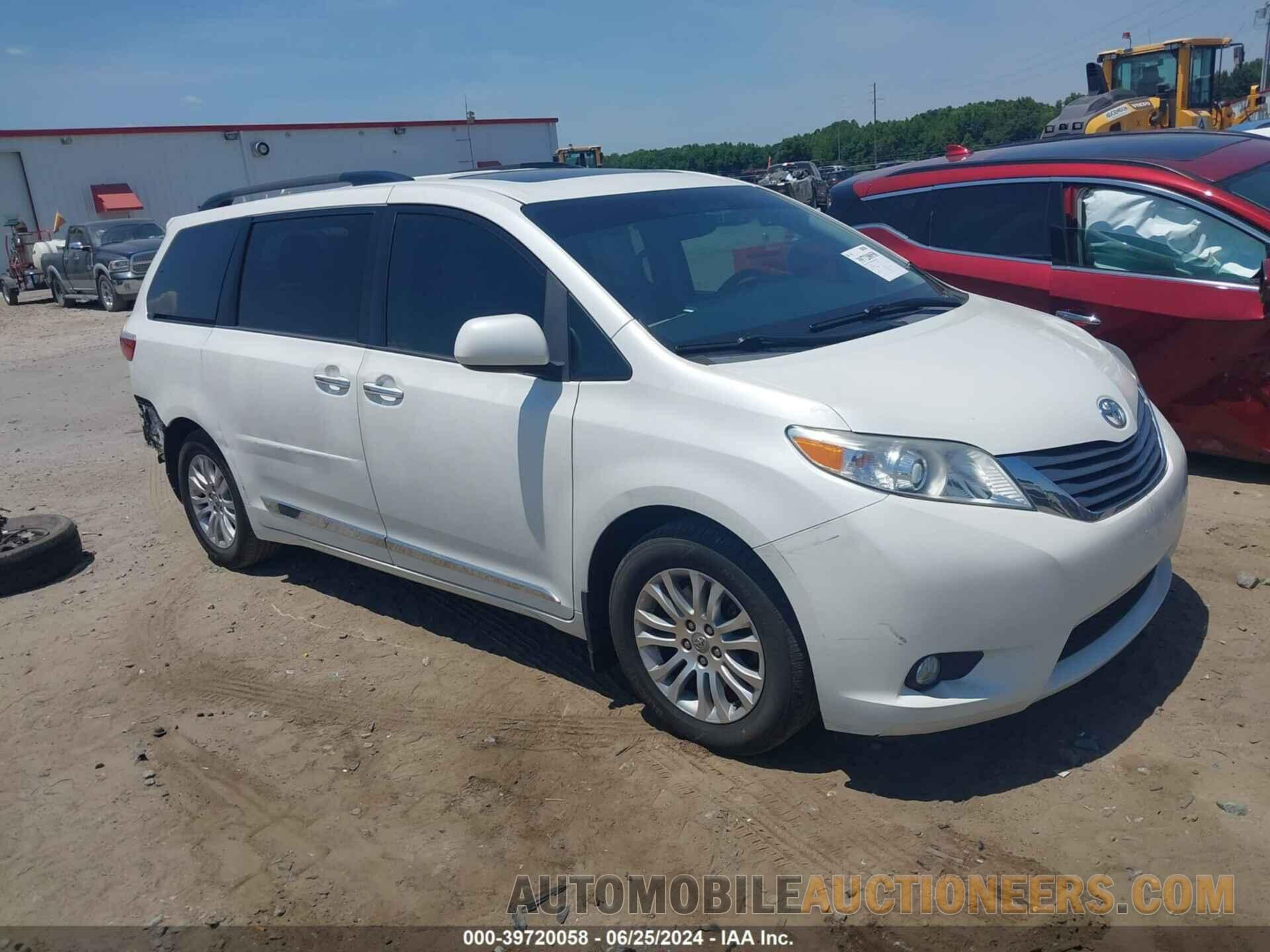 5TDYZ3DC9HS897696 TOYOTA SIENNA 2017