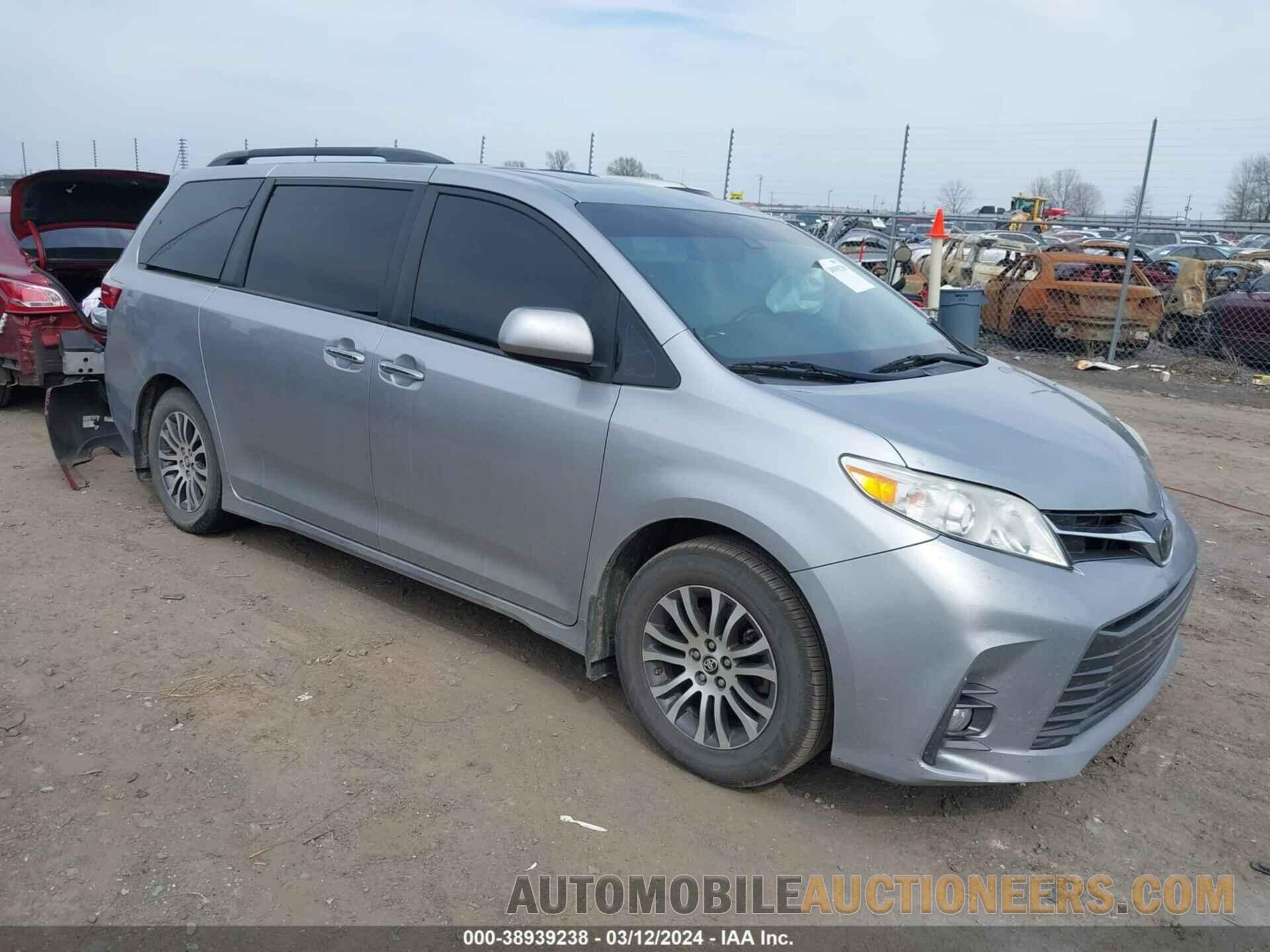 5TDYZ3DC9JS907360 TOYOTA SIENNA 2018