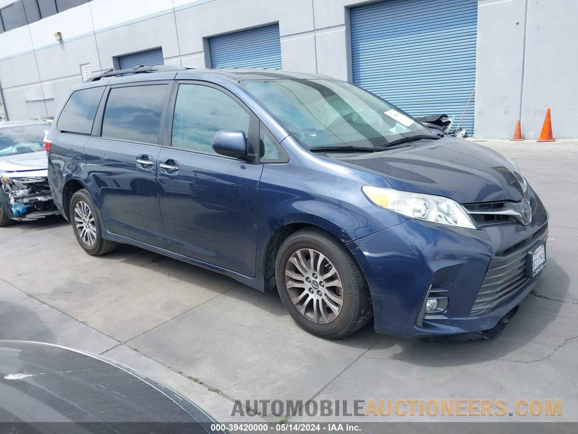 5TDYZ3DC9JS914924 TOYOTA SIENNA 2018