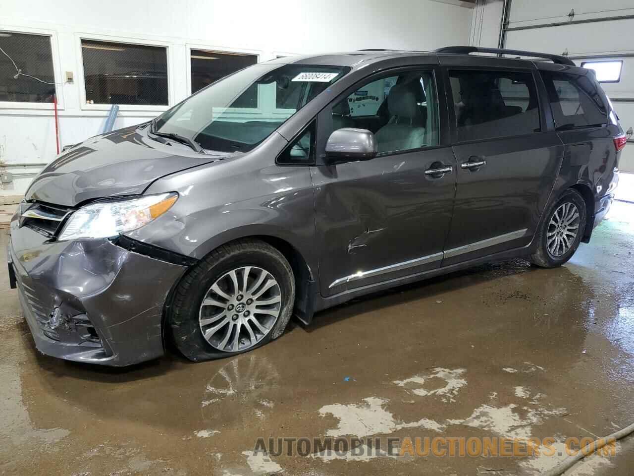 5TDYZ3DC9JS918844 TOYOTA All Models 2018