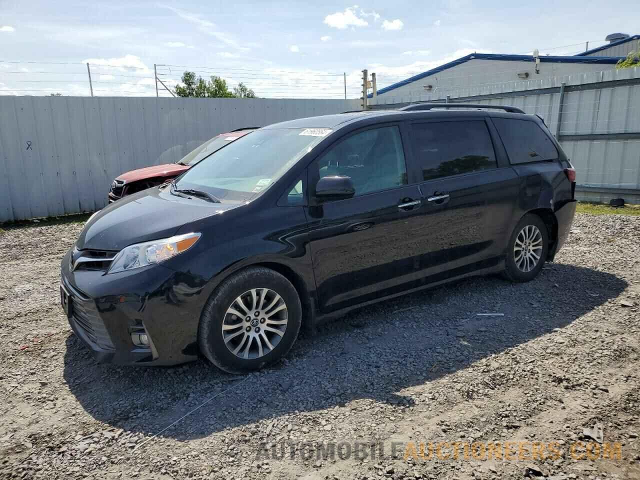 5TDYZ3DC9JS934848 TOYOTA All Models 2018