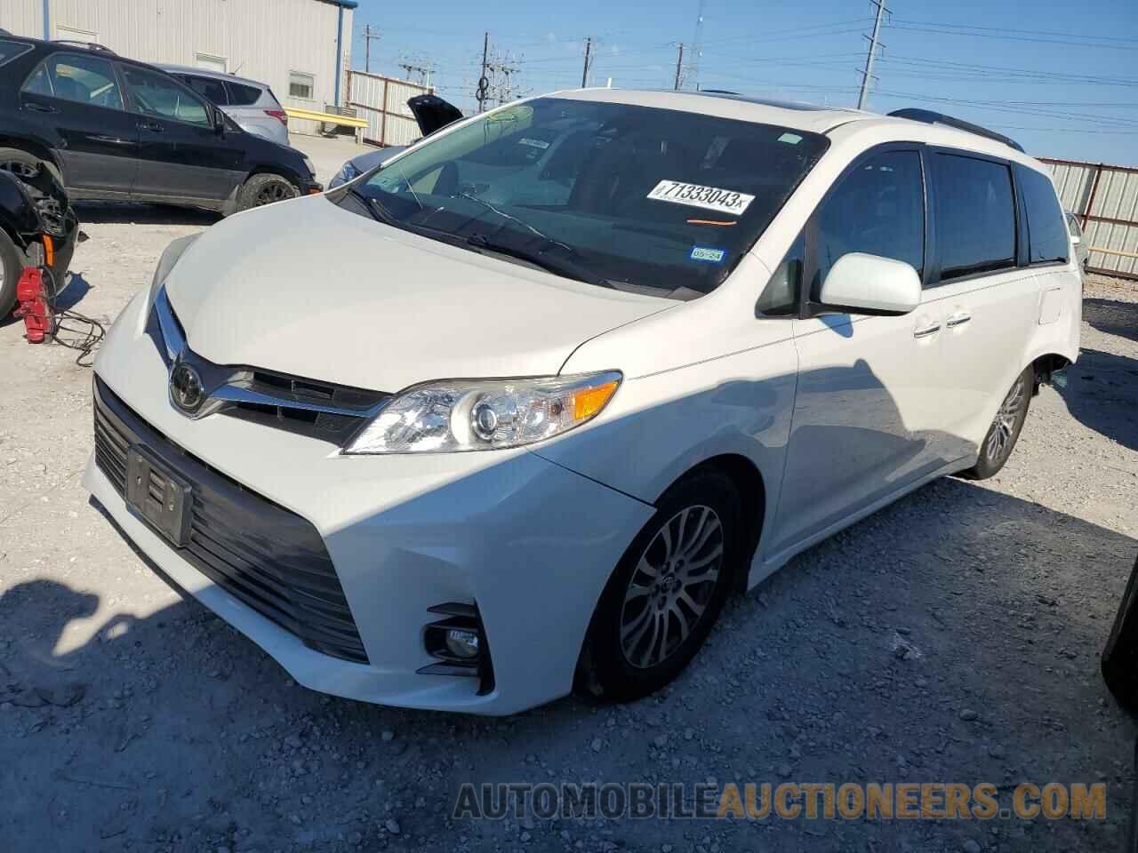 5TDYZ3DC9JS938267 TOYOTA All Models 2018