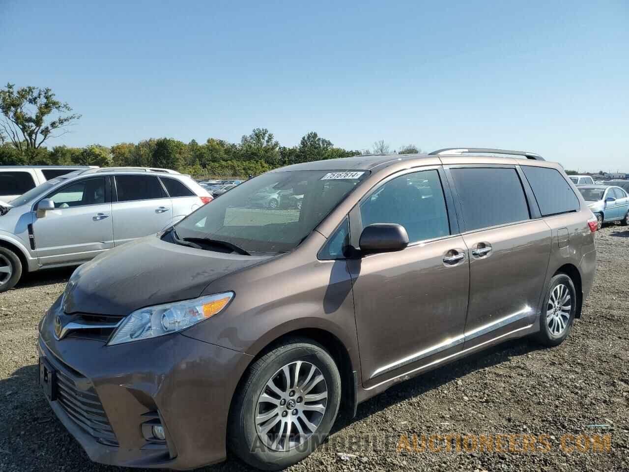 5TDYZ3DC9JS955392 TOYOTA All Models 2018