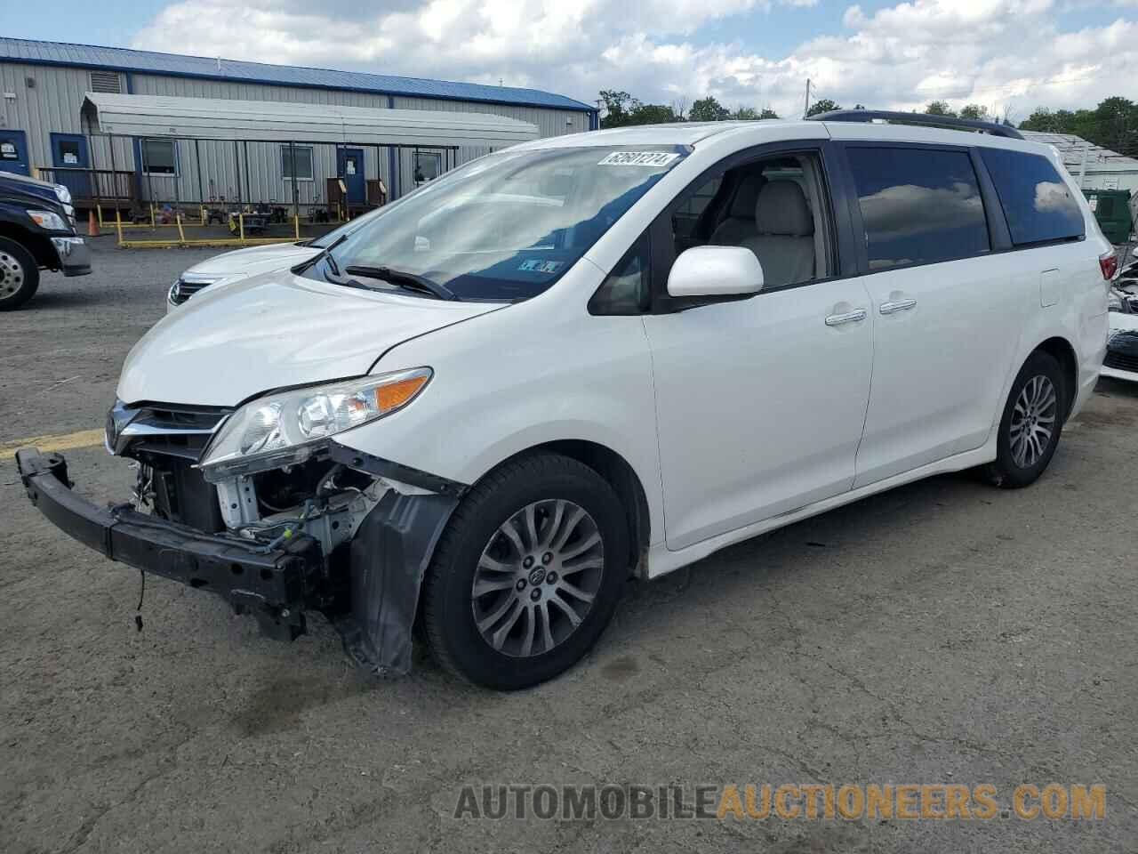 5TDYZ3DC9JS955408 TOYOTA All Models 2018