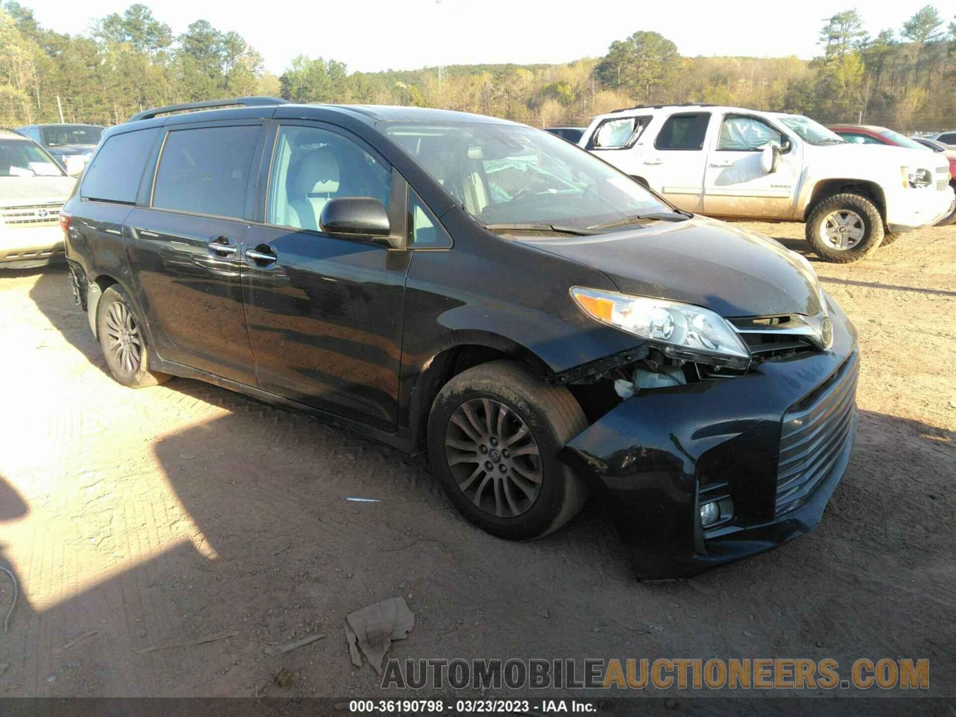 5TDYZ3DC9KS974865 TOYOTA SIENNA 2019