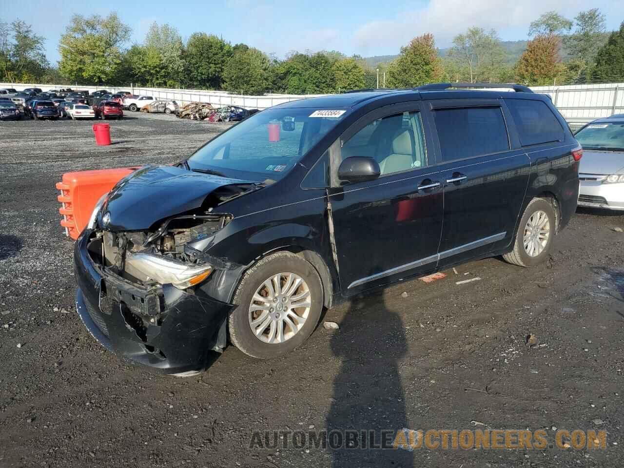 5TDYZ3DCXHS791788 TOYOTA All Models 2017