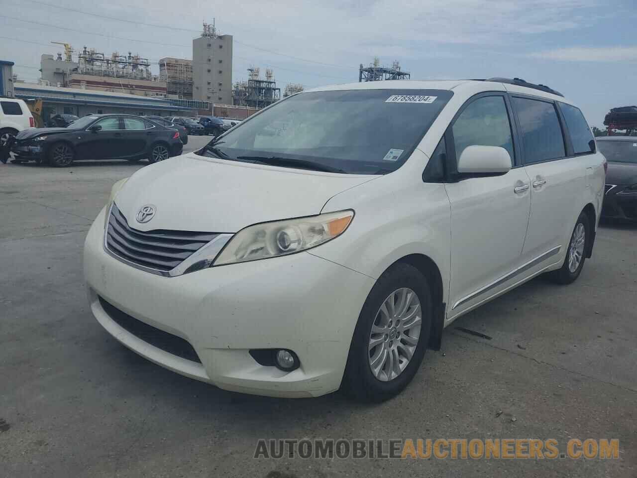 5TDYZ3DCXHS805933 TOYOTA All Models 2017