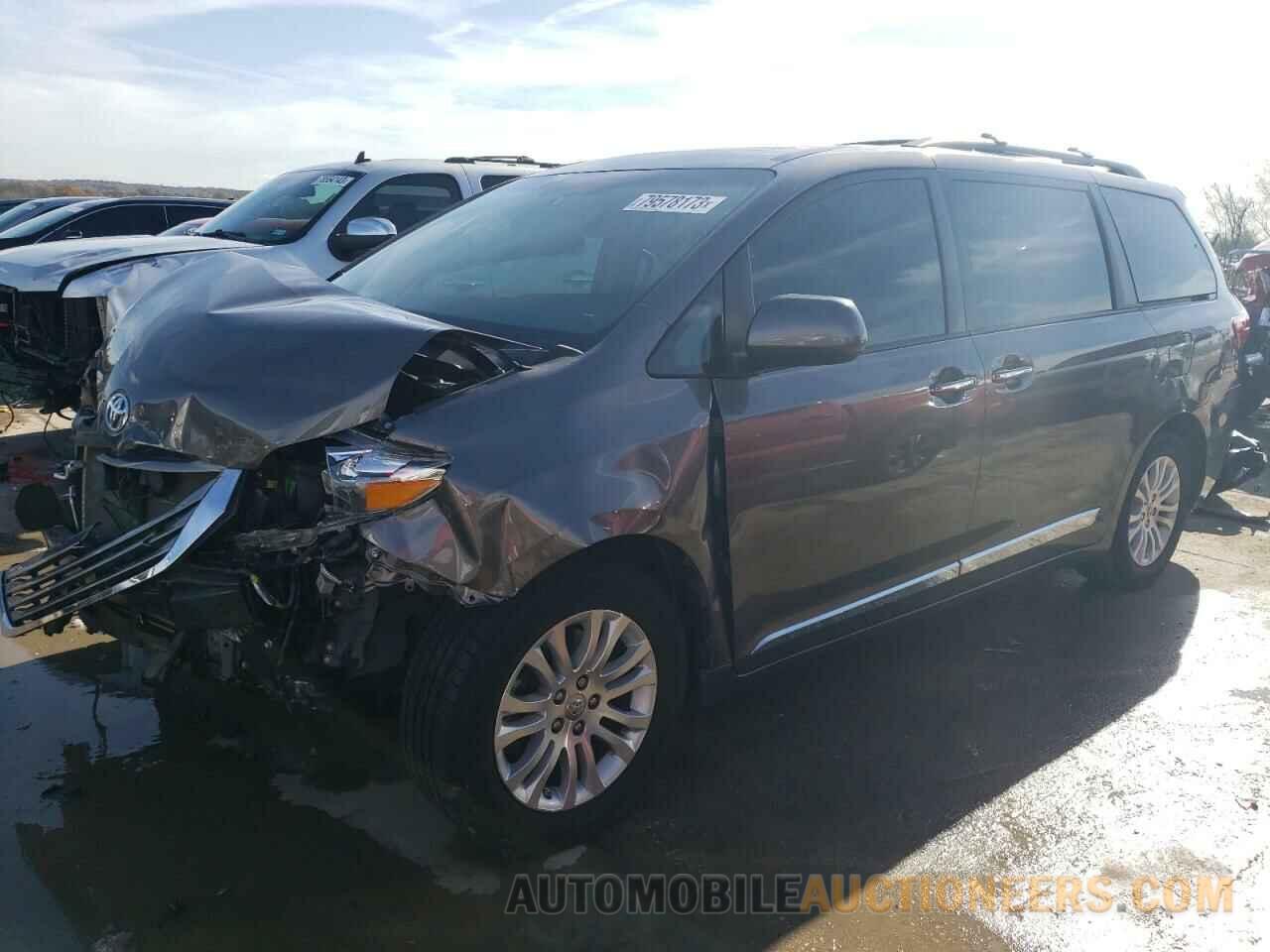 5TDYZ3DCXHS812381 TOYOTA All Models 2017