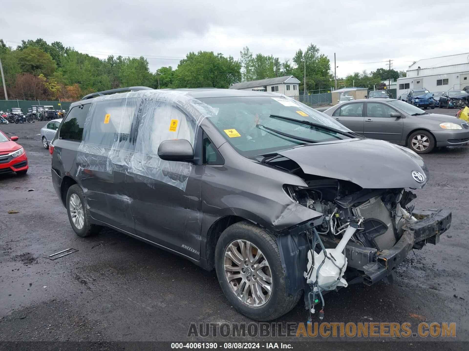 5TDYZ3DCXHS815474 TOYOTA SIENNA 2017