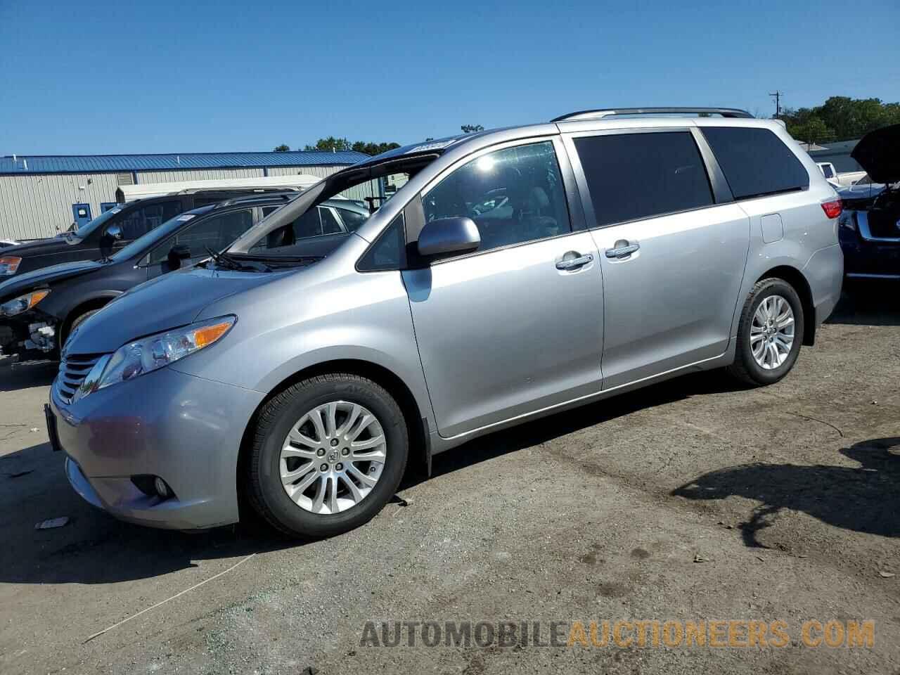 5TDYZ3DCXHS887517 TOYOTA All Models 2017