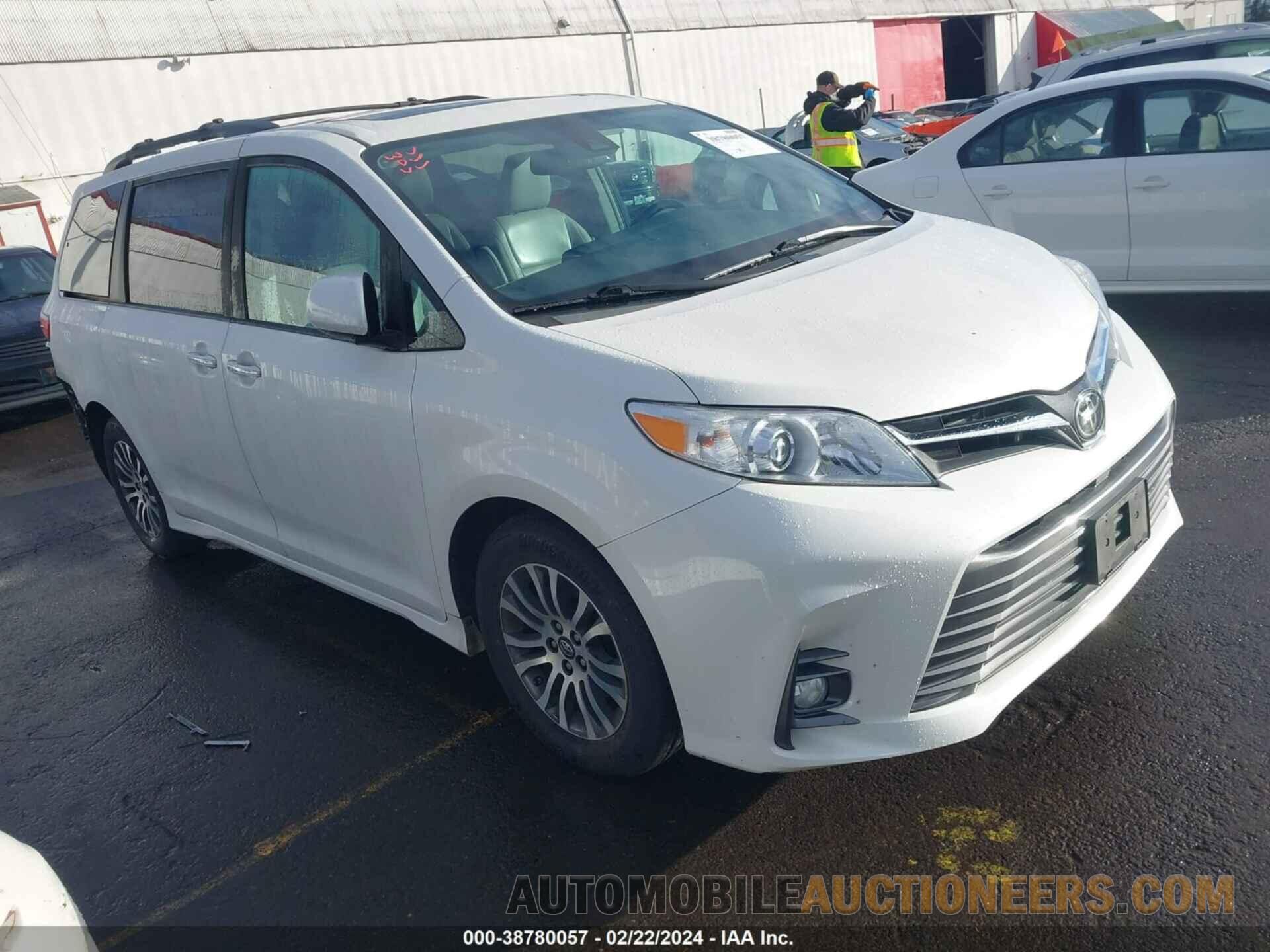 5TDYZ3DCXJS955546 TOYOTA SIENNA 2018