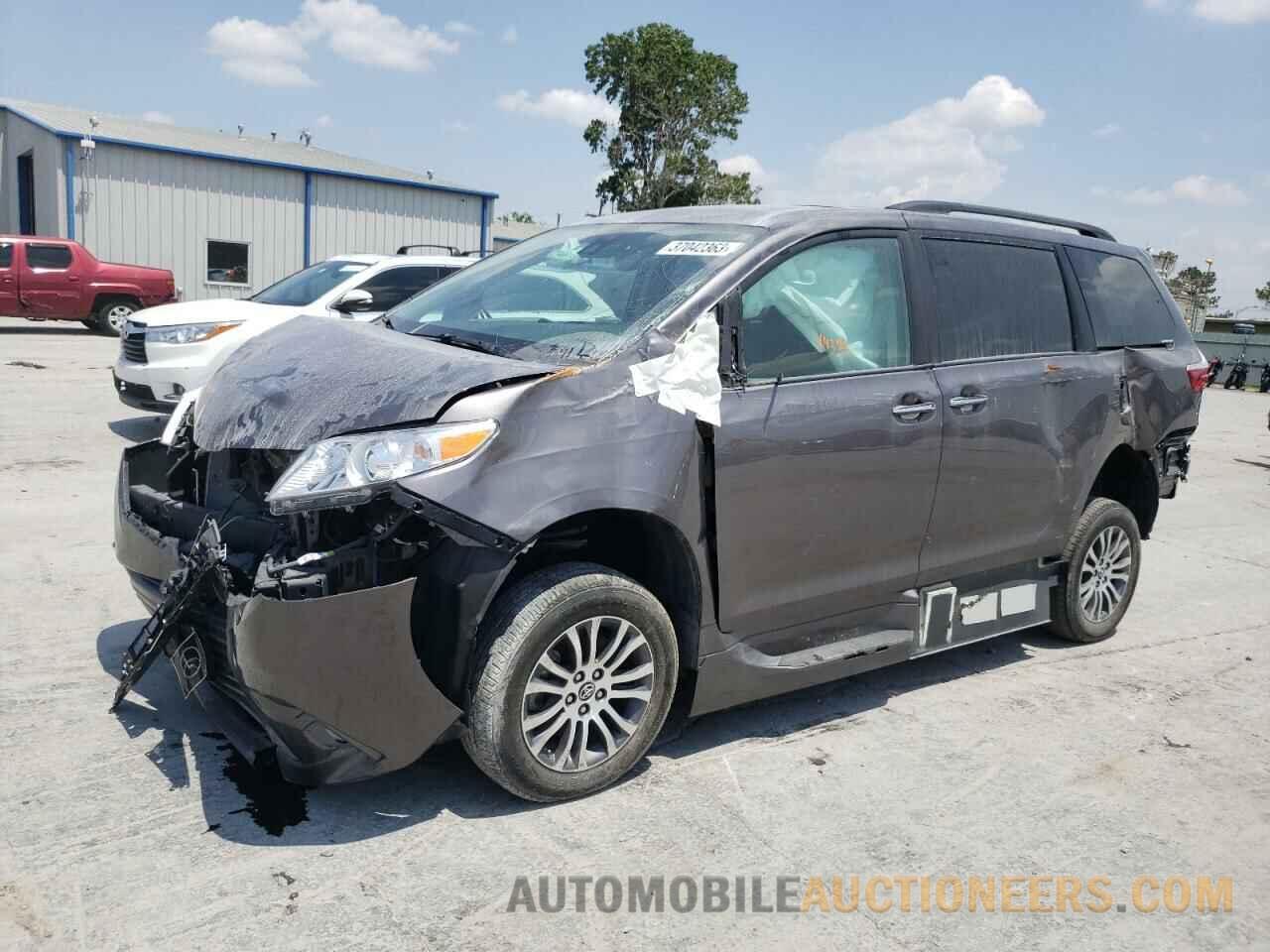 5TDYZ3DCXKS005639 TOYOTA All Models 2019