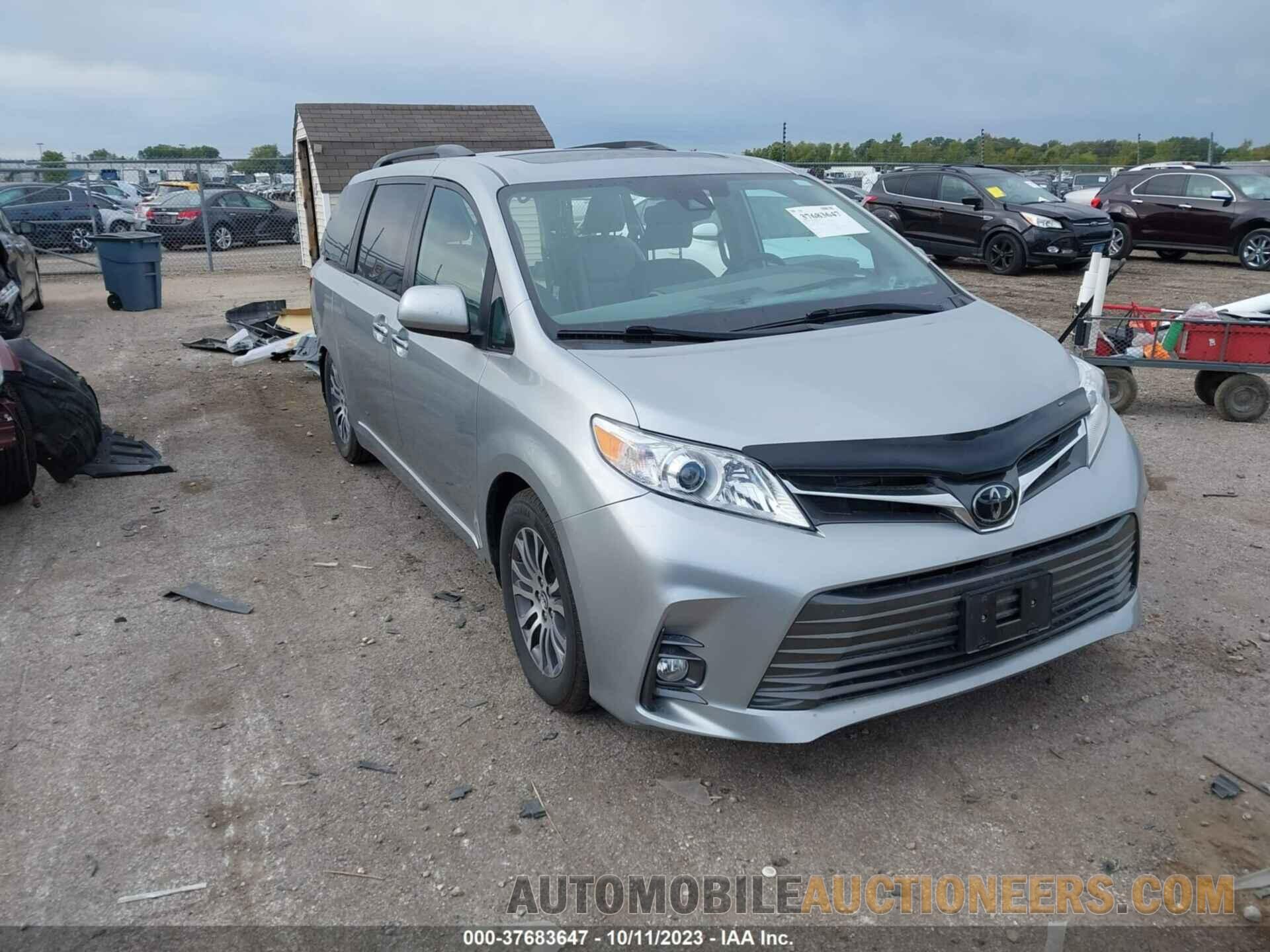 5TDYZ3DCXKS017127 TOYOTA SIENNA 2019