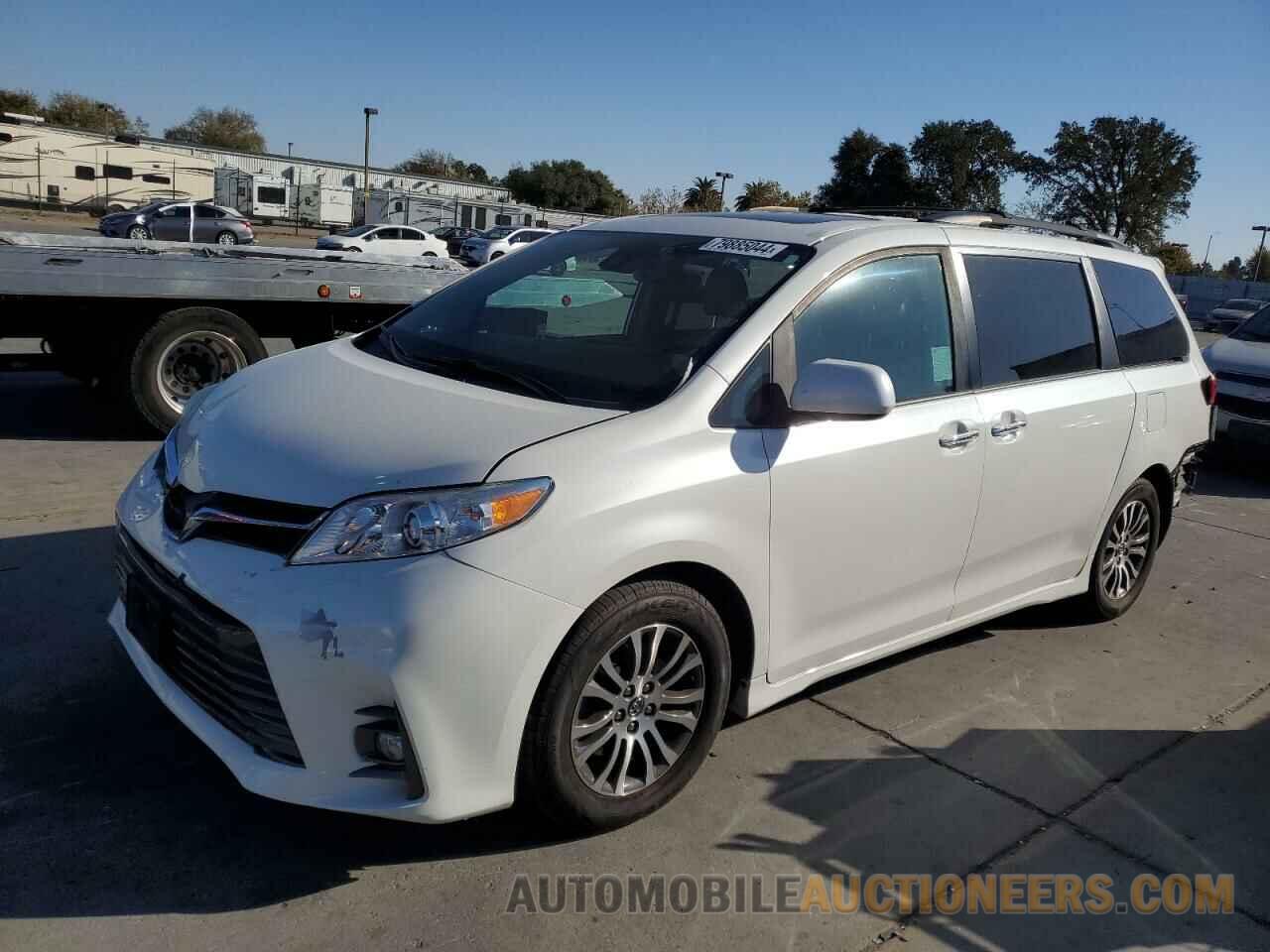 5TDYZ3DCXKS966645 TOYOTA All Models 2019