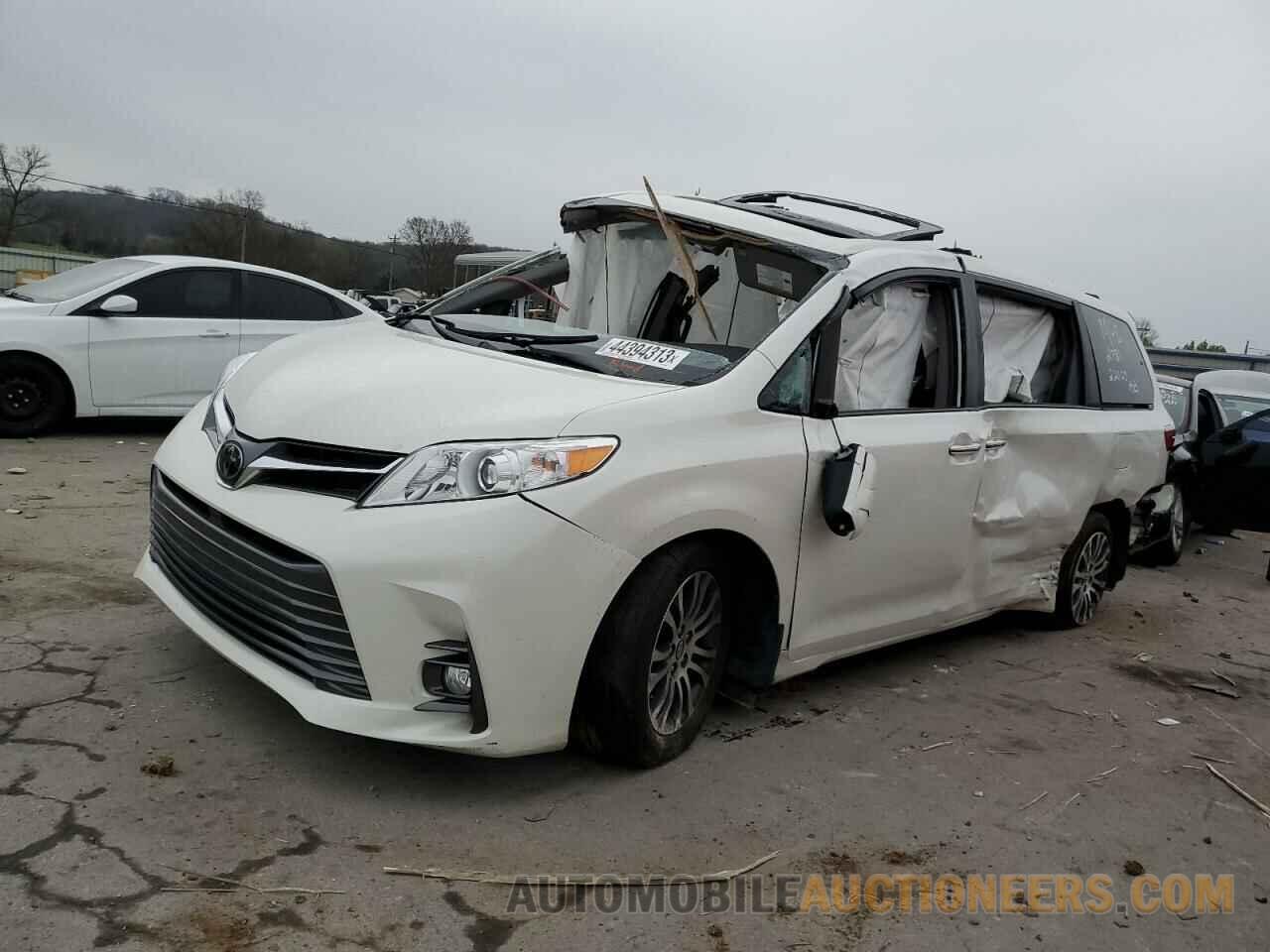 5TDYZ3DCXKS982781 TOYOTA SIENNA 2019