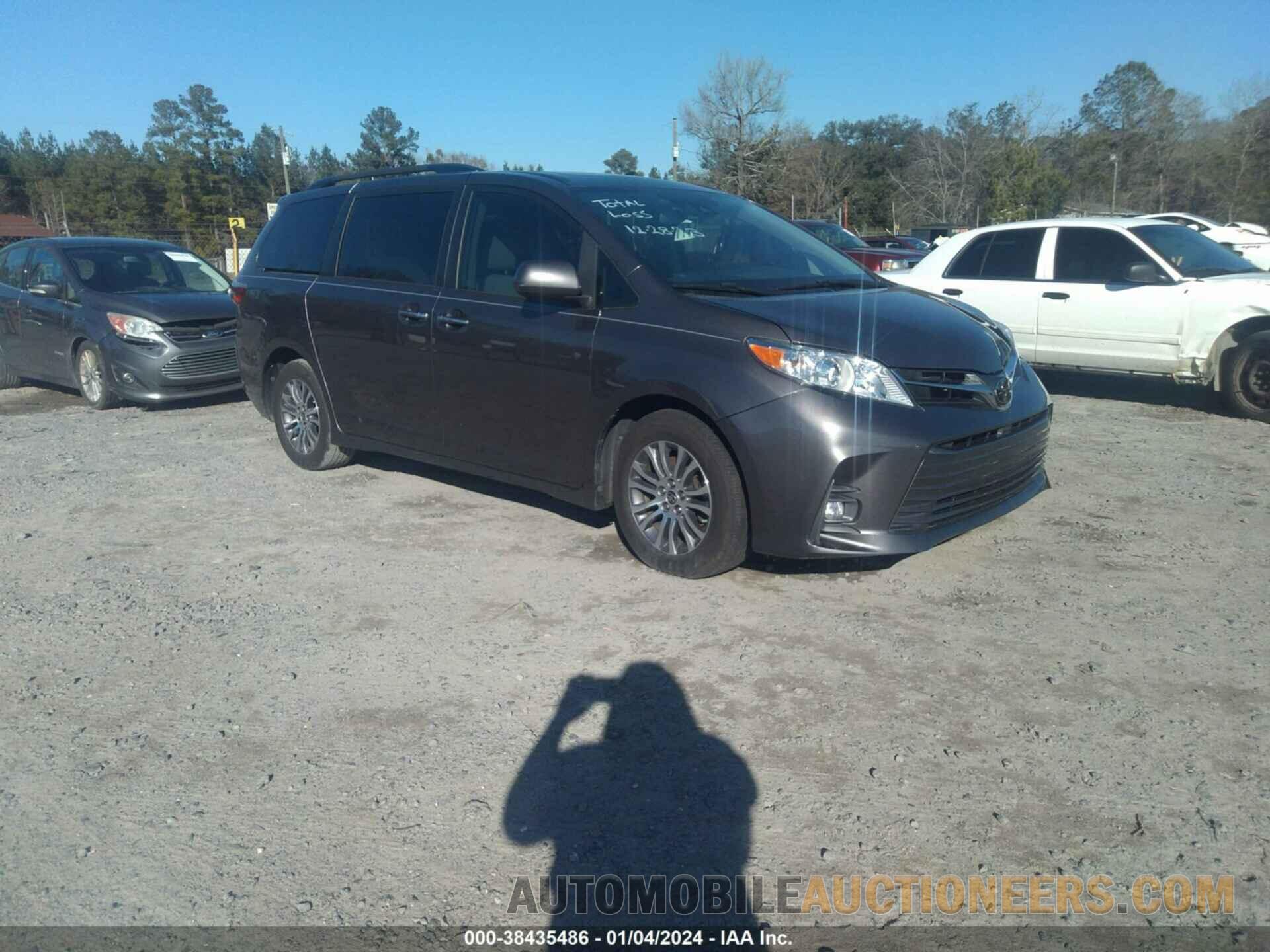 5TDYZ3DCXLS069357 TOYOTA SIENNA 2020