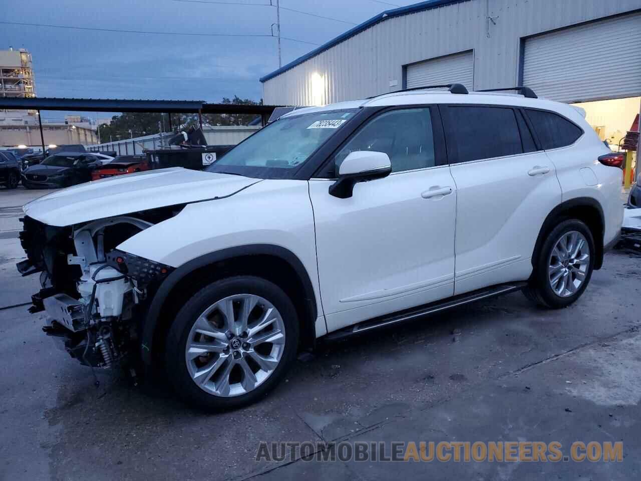 5TDYZRAH2MS054758 TOYOTA HIGHLANDER 2021