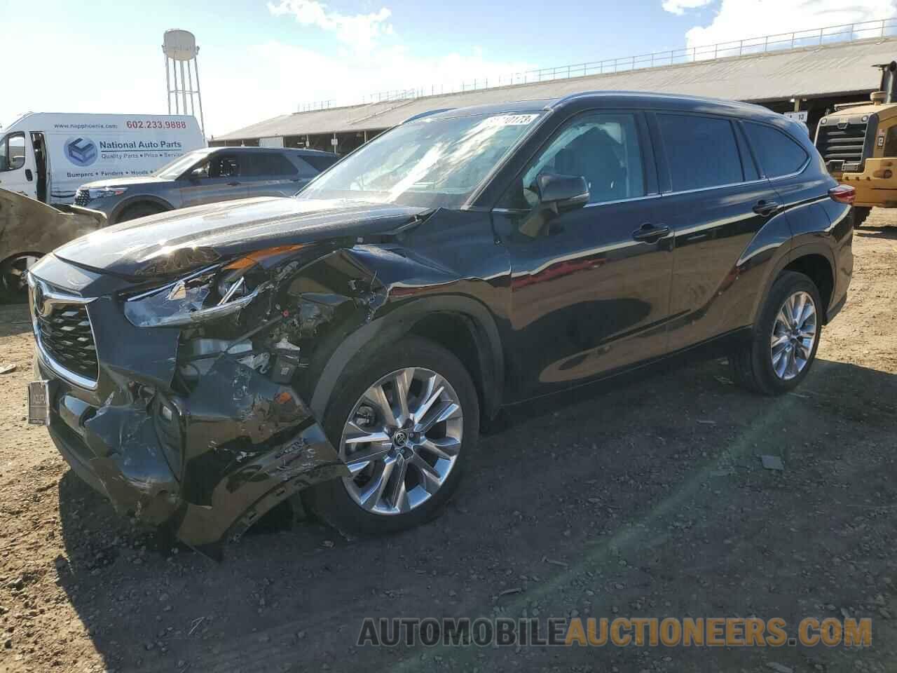 5TDYZRAH2MS058132 TOYOTA HIGHLANDER 2021