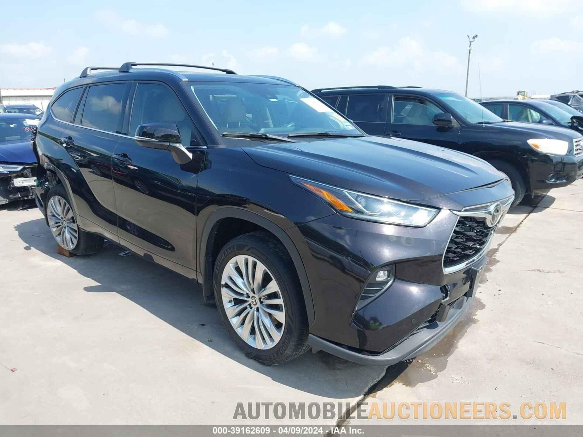 5TDYZRAH2NS093805 TOYOTA HIGHLANDER 2022