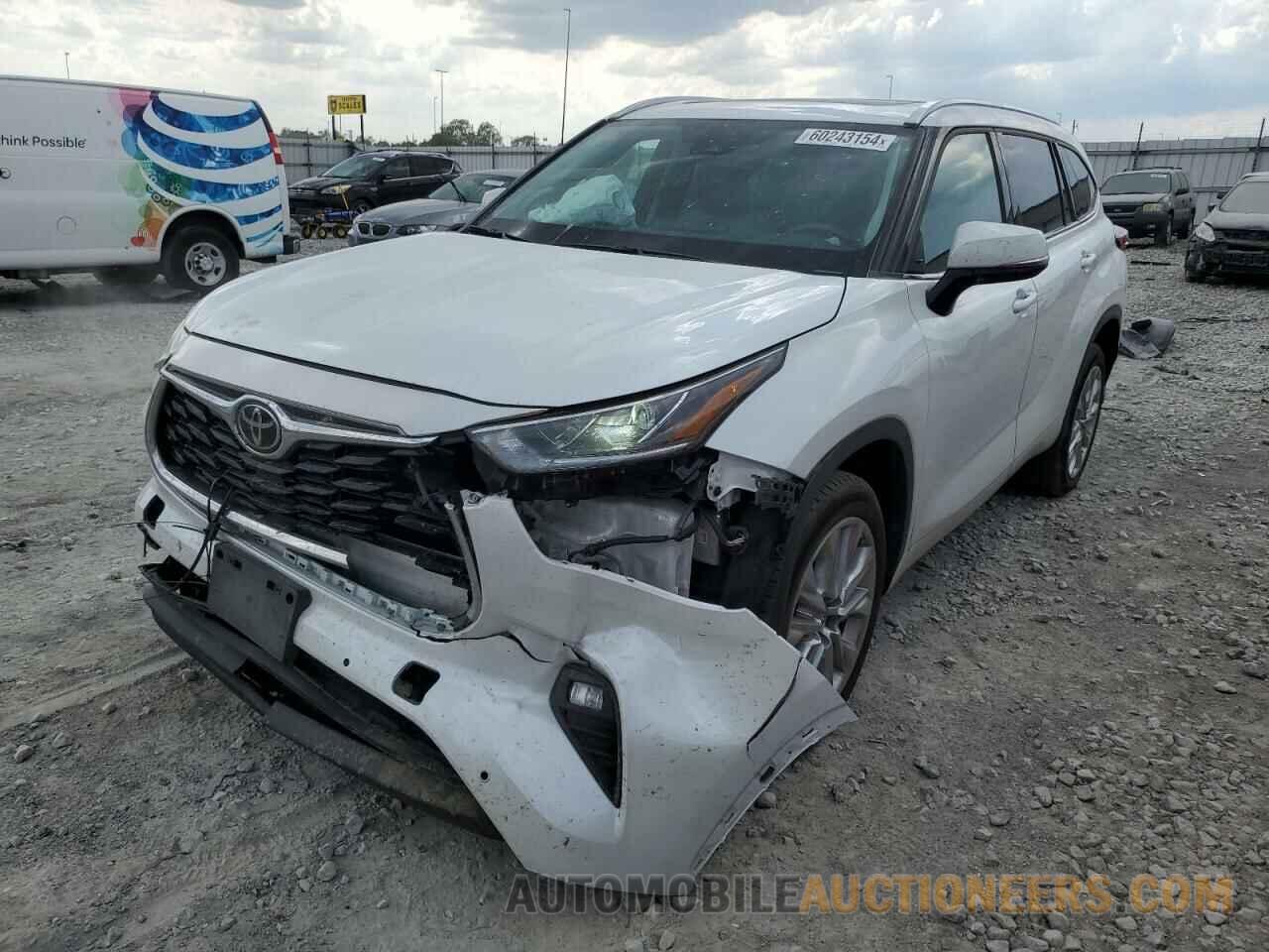 5TDYZRAH4NS542854 TOYOTA HIGHLANDER 2022