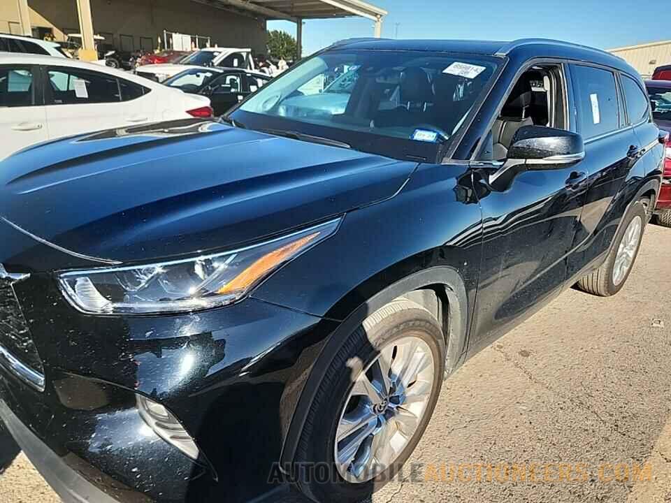 5TDYZRAH7LS030857 Toyota Highlander 2020