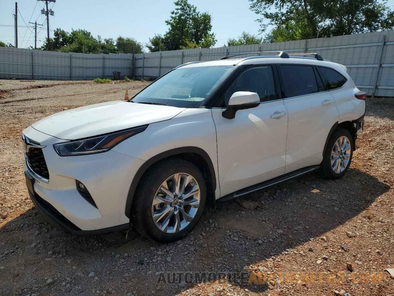 5TDYZRAH8MS056501 TOYOTA HIGHLANDER 2021