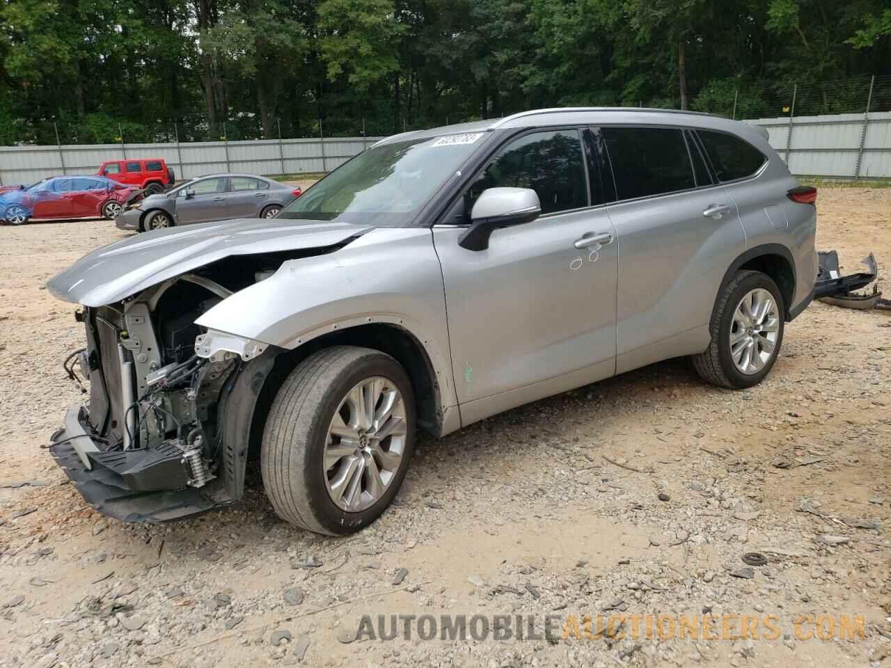 5TDYZRAH8MS068387 TOYOTA HIGHLANDER 2021