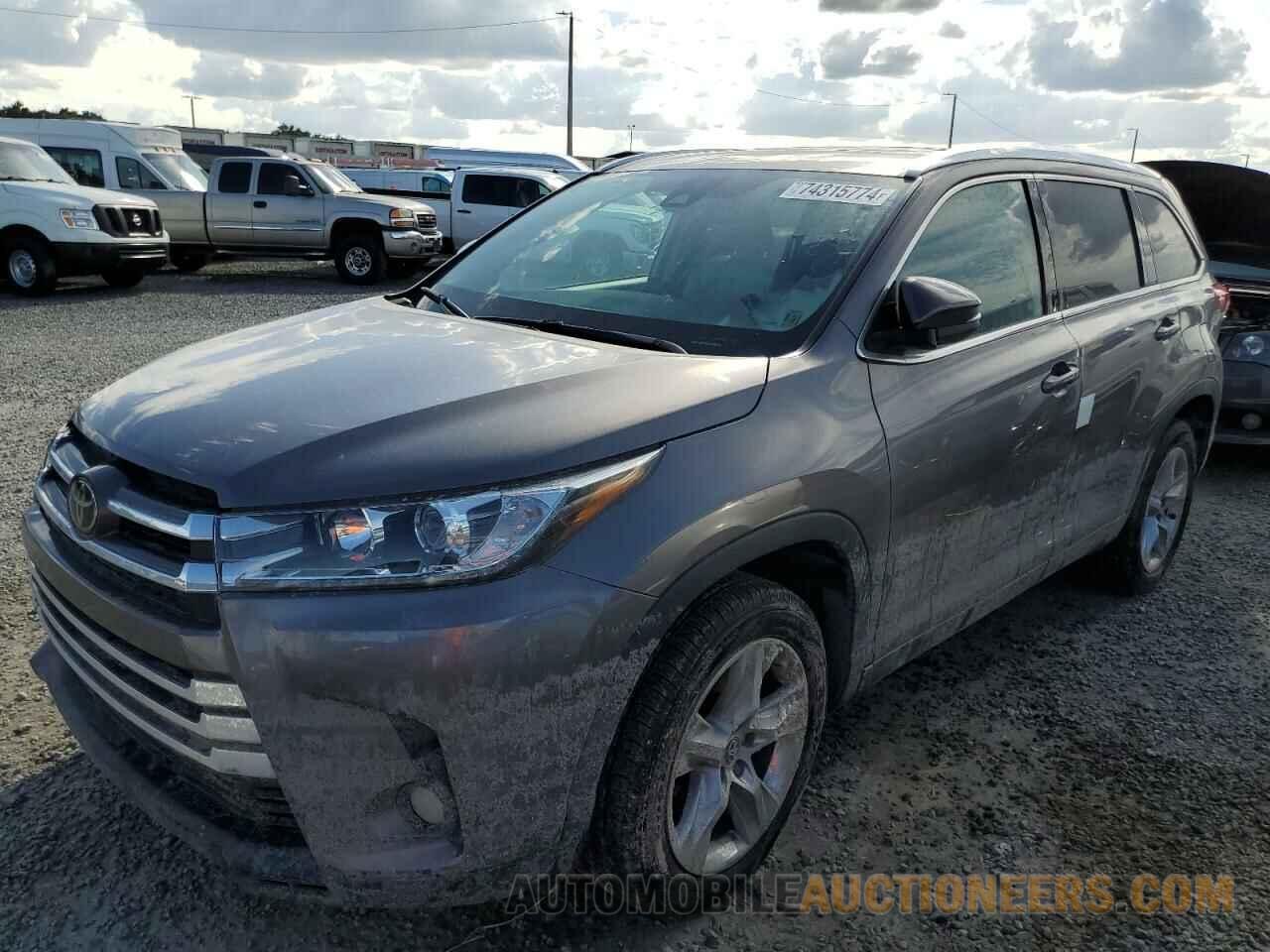 5TDYZRFH0JS285842 TOYOTA HIGHLANDER 2018