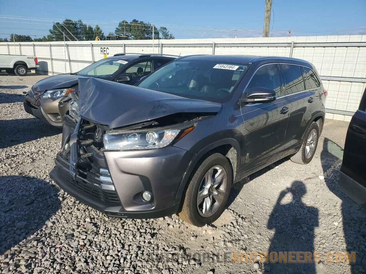 5TDYZRFH5JS282371 TOYOTA HIGHLANDER 2018